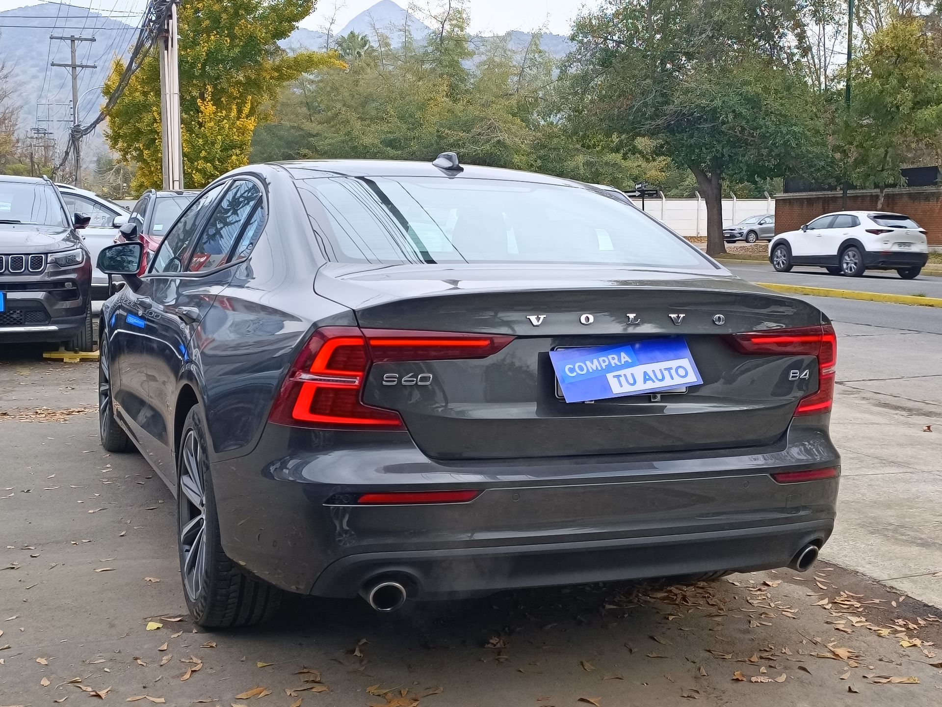 VOLVO - 5