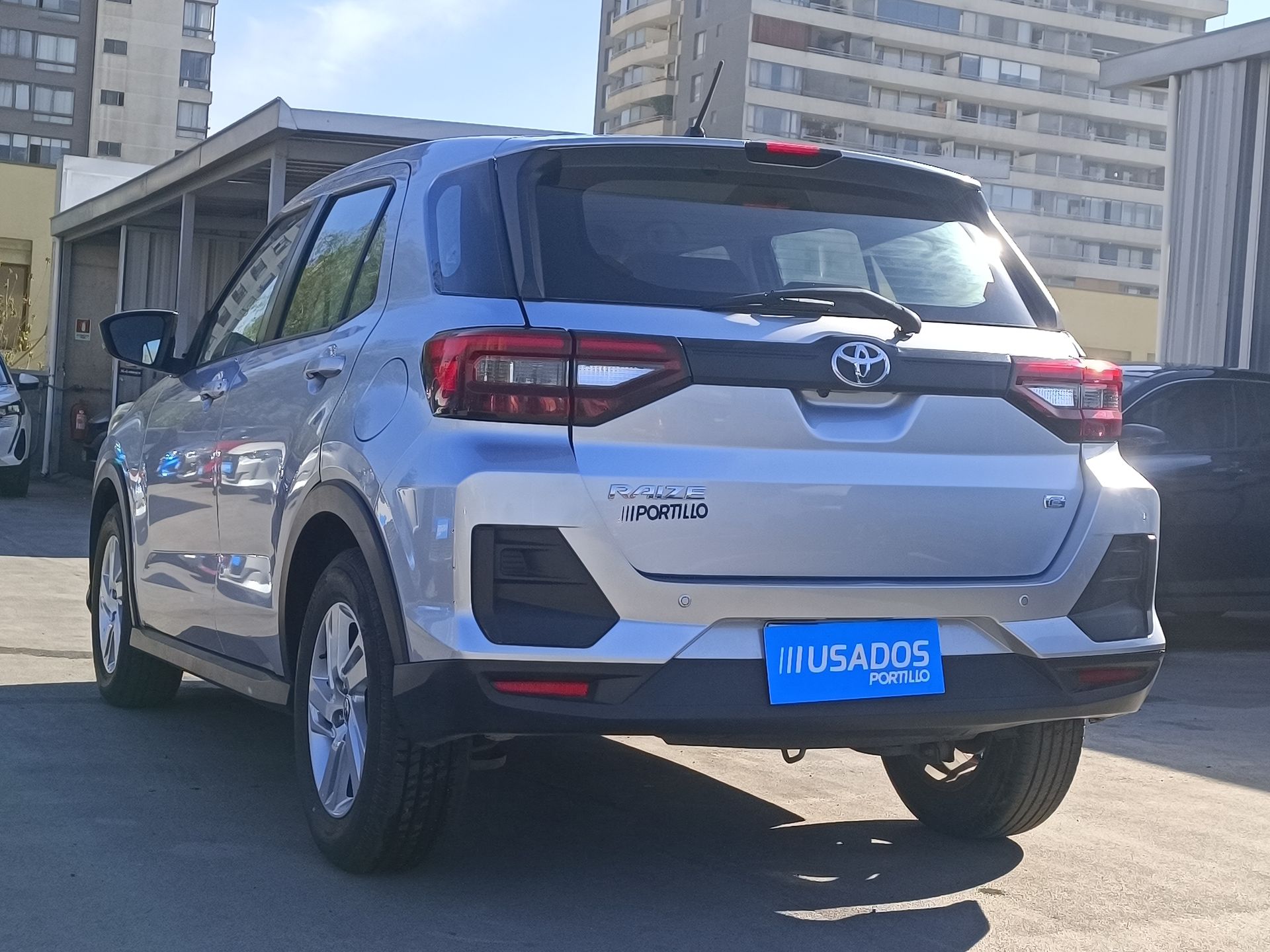 TOYOTA - 5