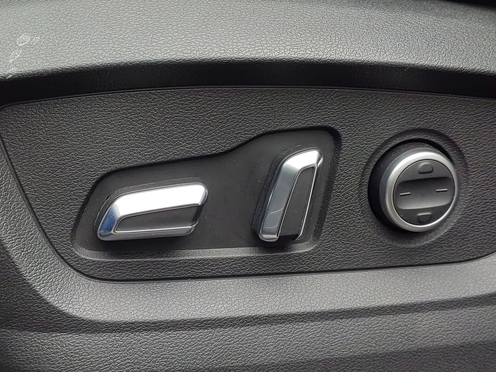 CHERY - 12