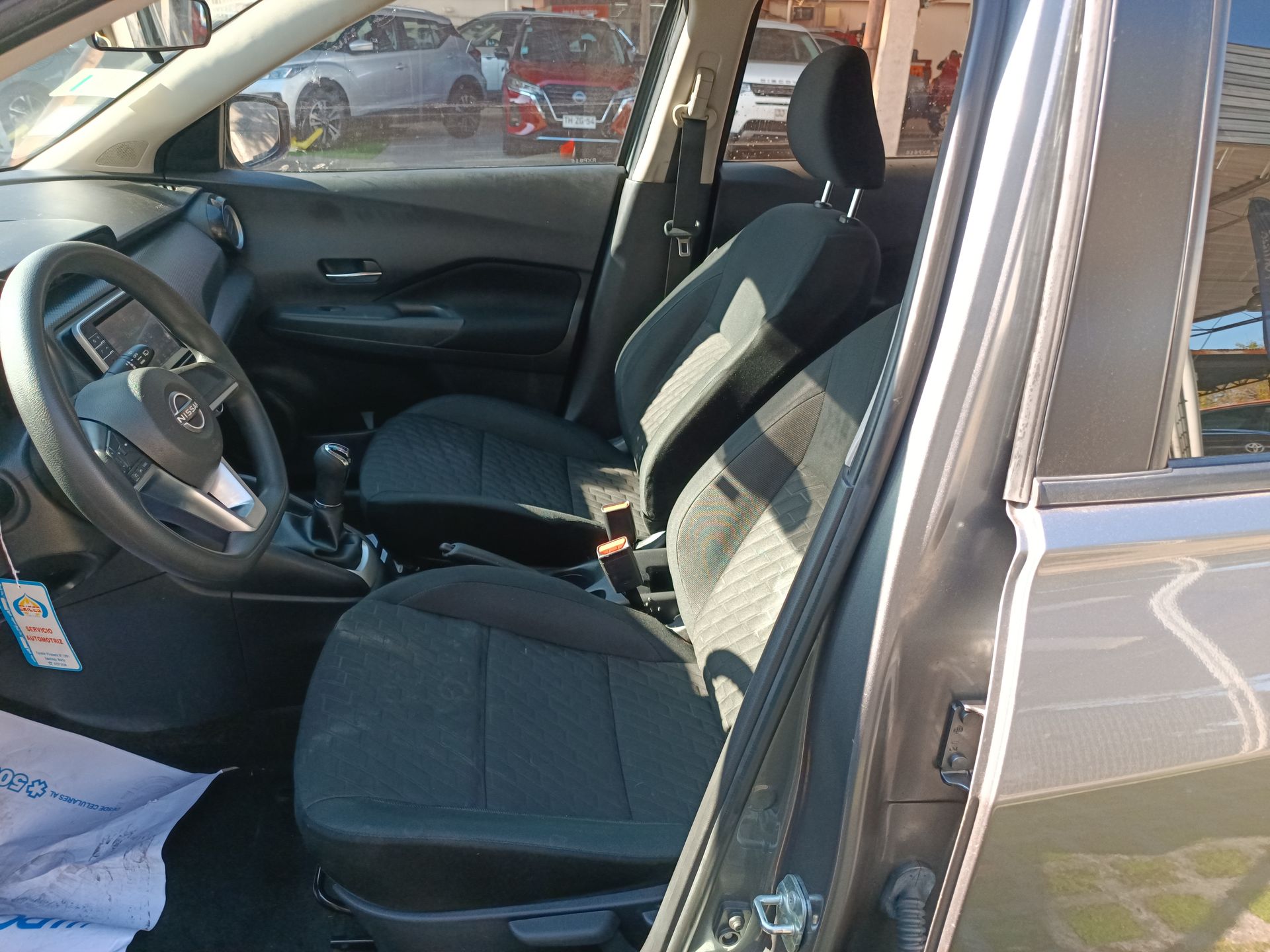 NISSAN - 21