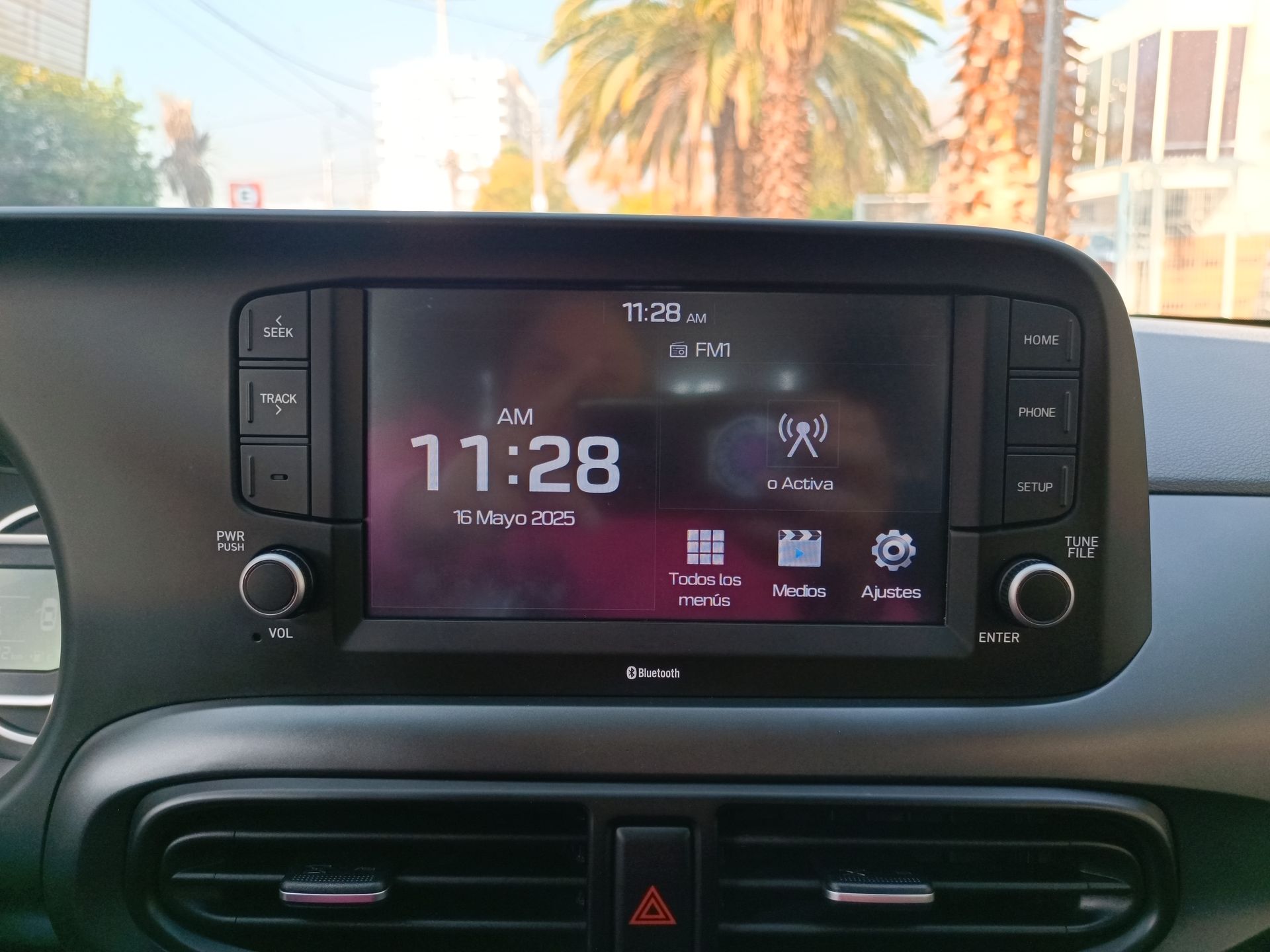 HYUNDAI - 24