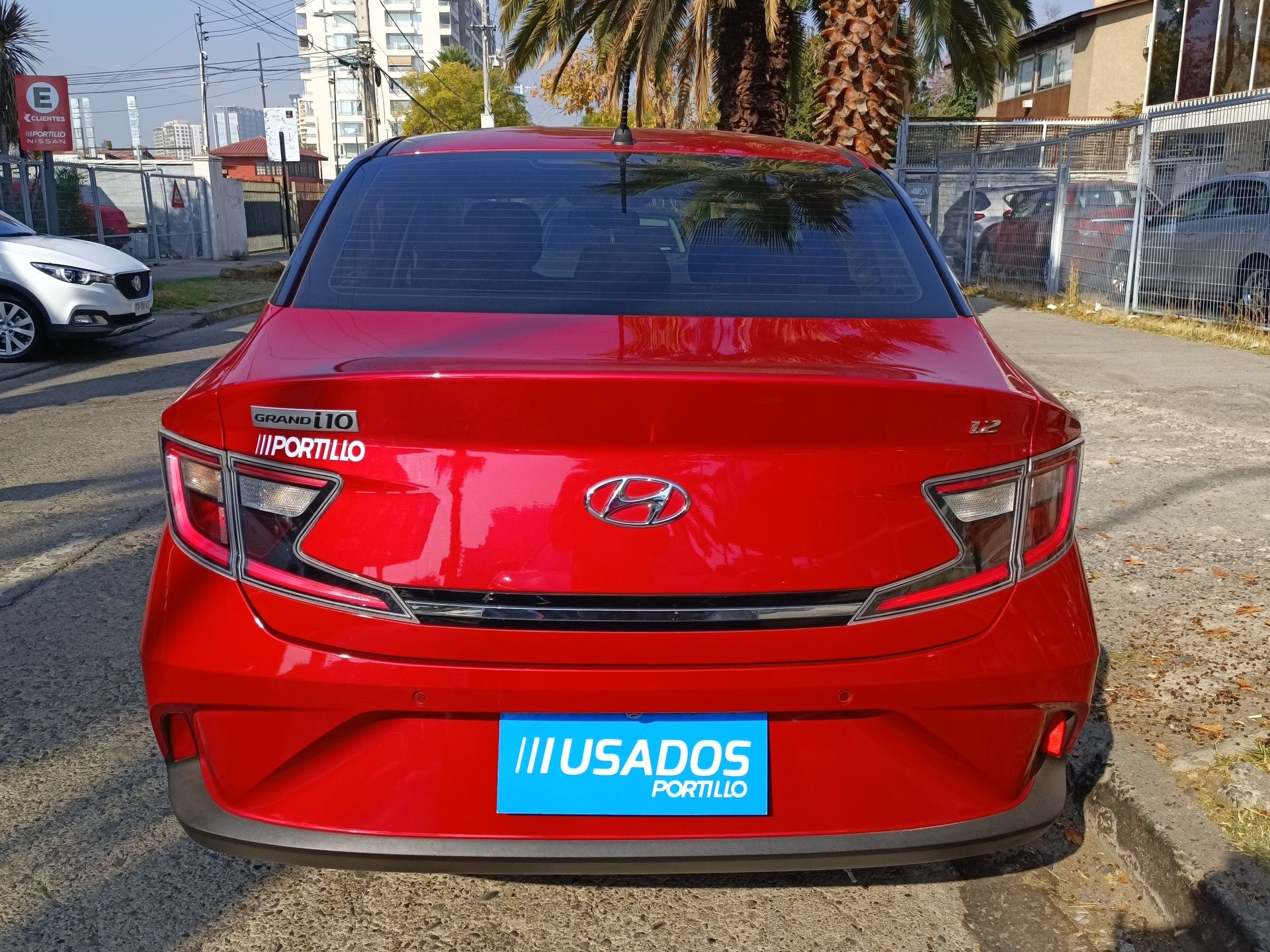 HYUNDAI - 6