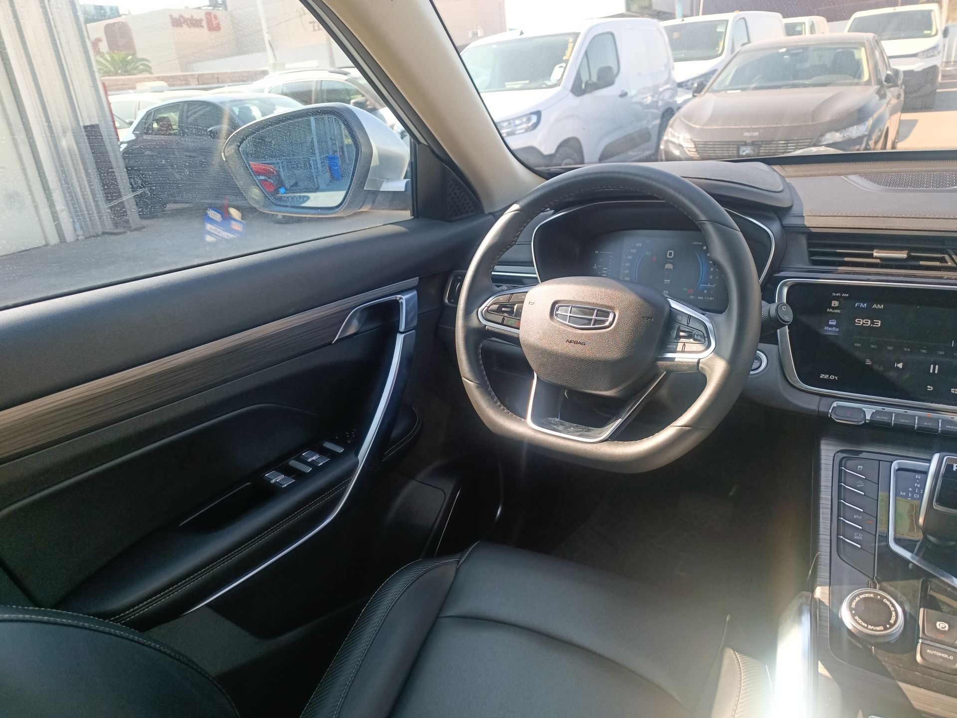 GEELY - 16