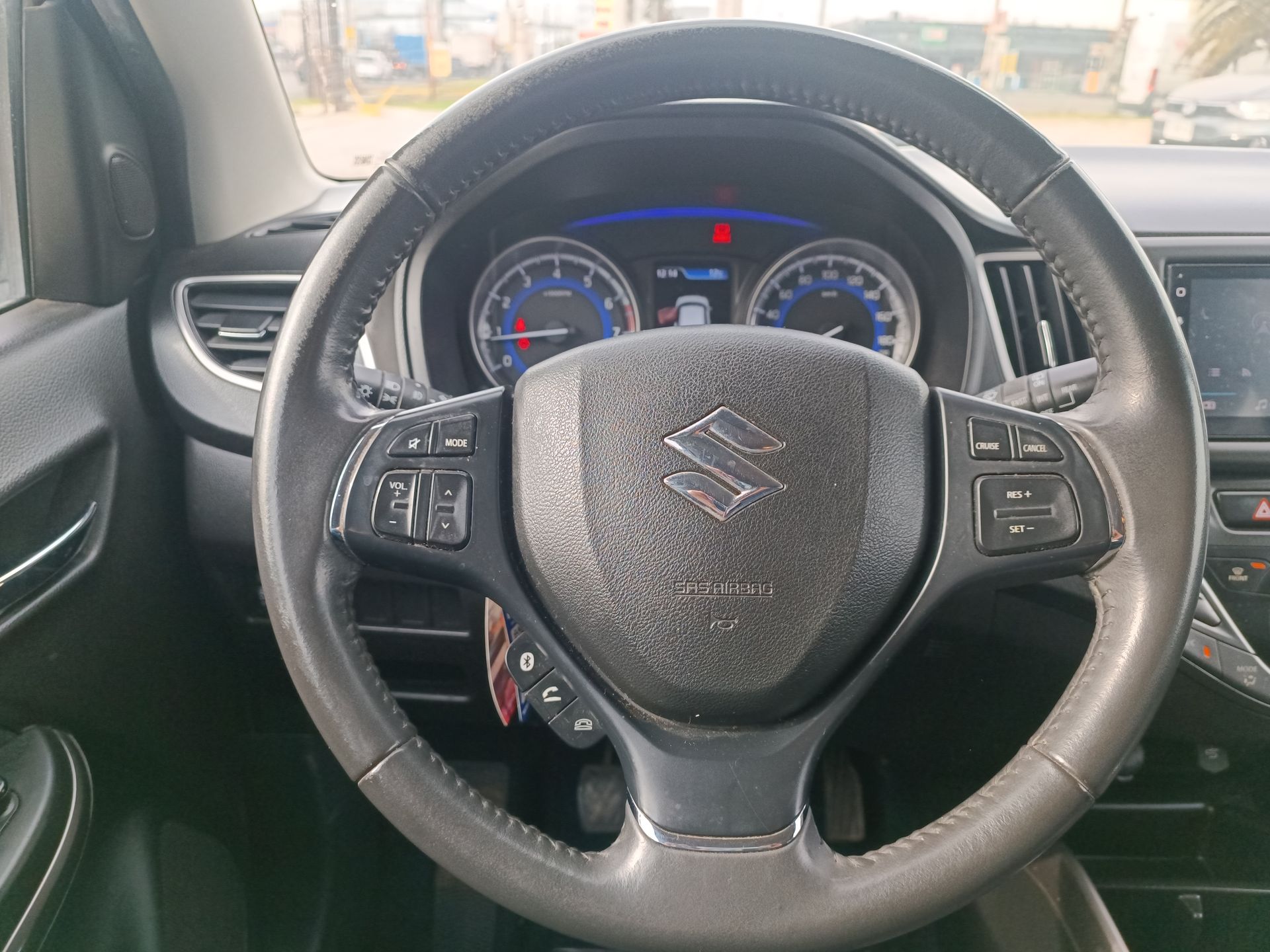 SUZUKI - 22