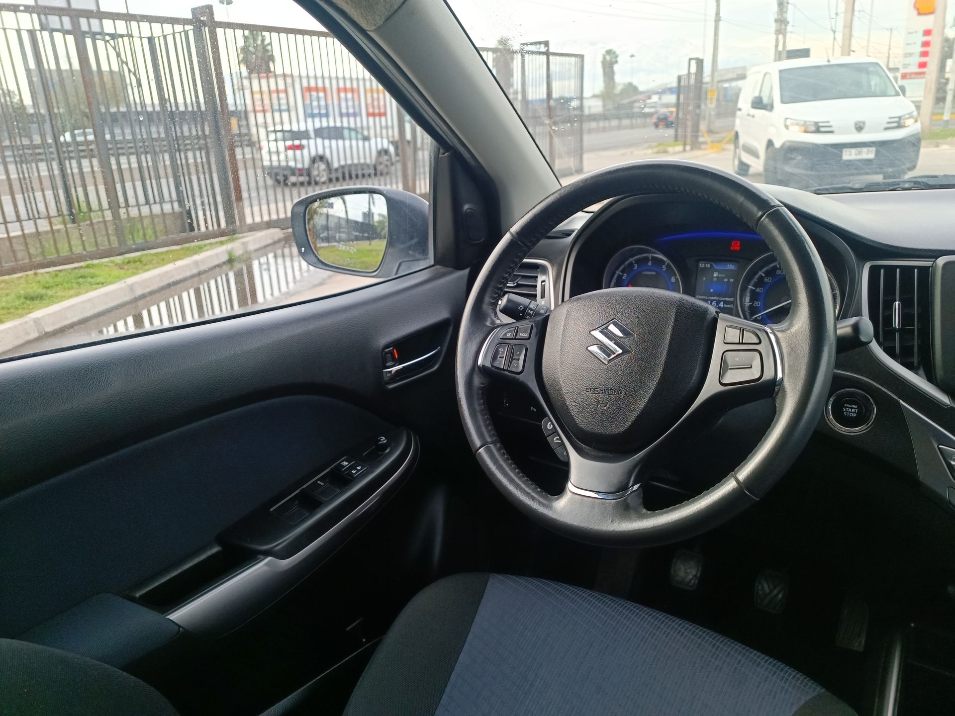 SUZUKI - 16