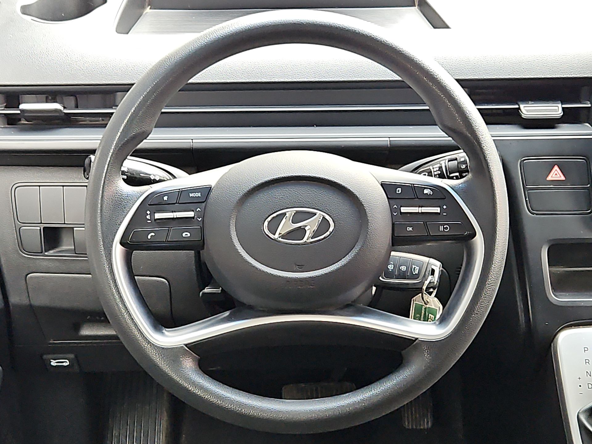 HYUNDAI - 13