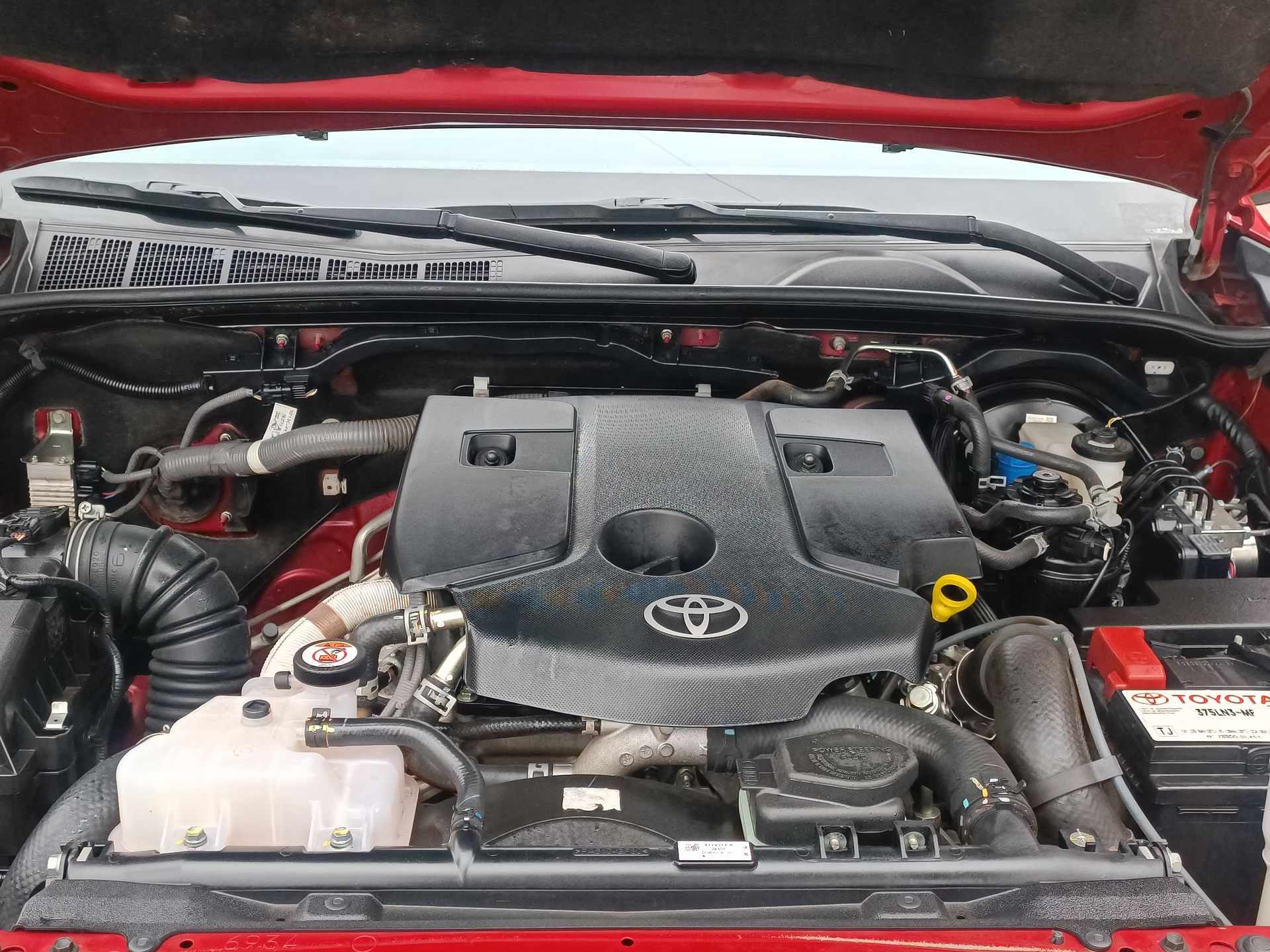 TOYOTA - 18