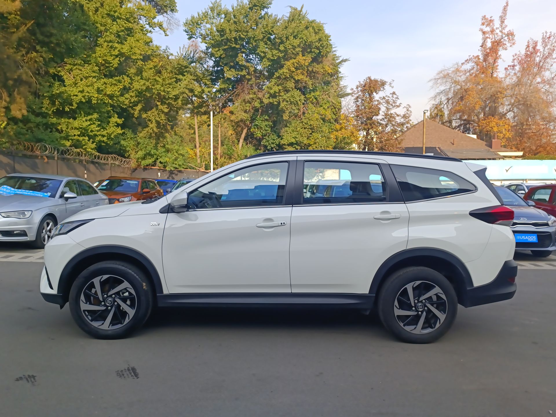 TOYOTA - 4