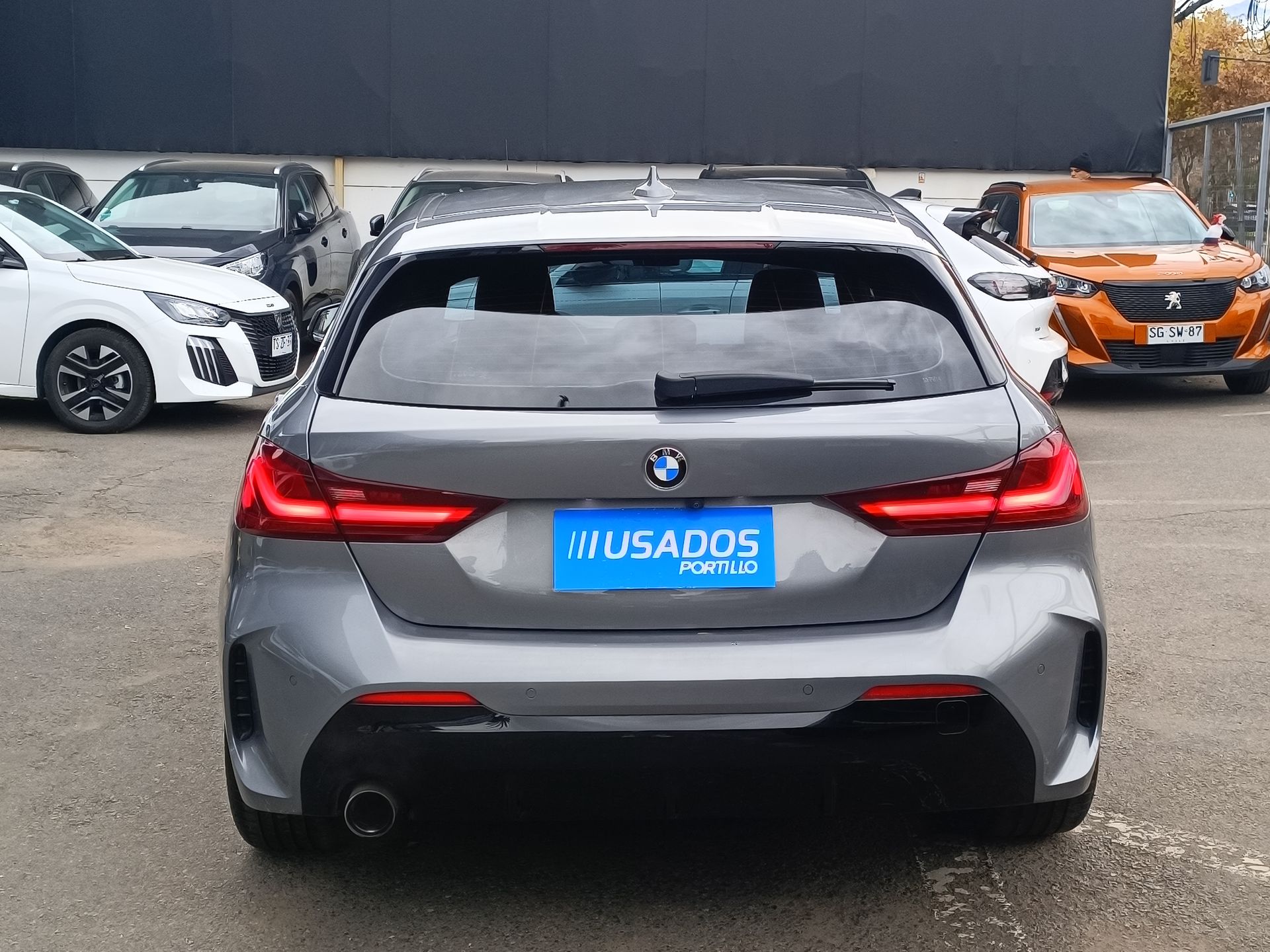 BMW - 6