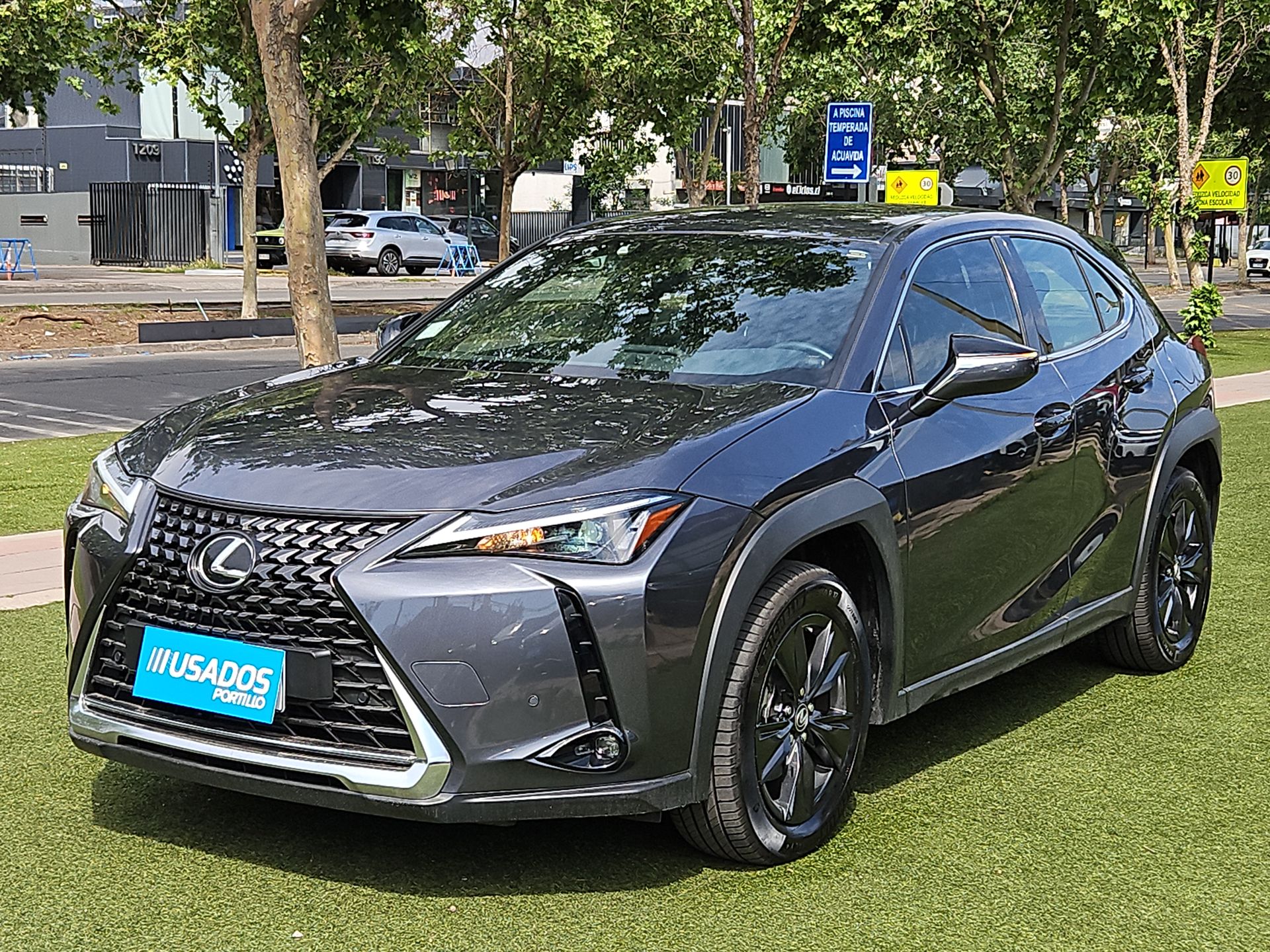 LEXUS - 3