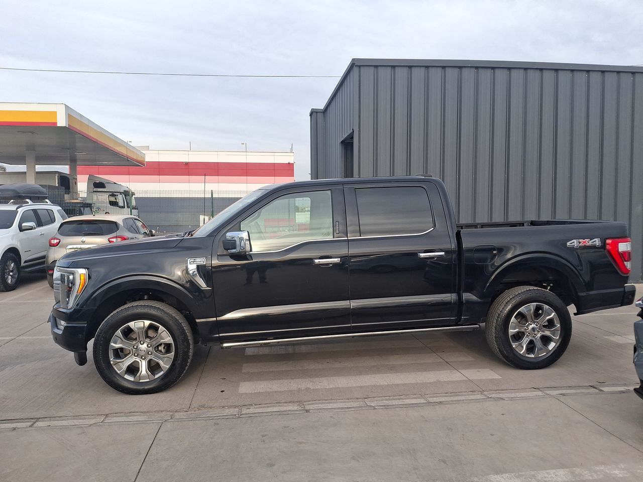 FORD - 4