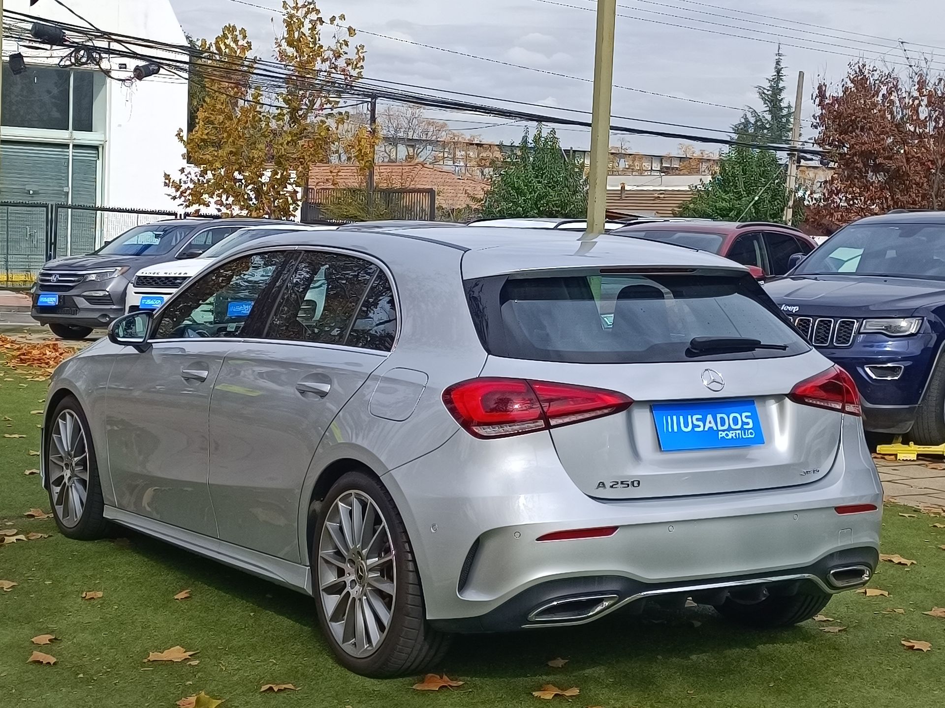 MERCEDES BENZ - 5