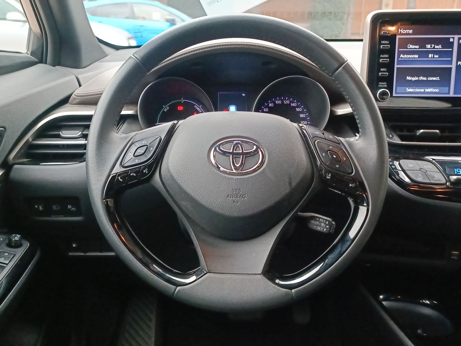 TOYOTA - 22