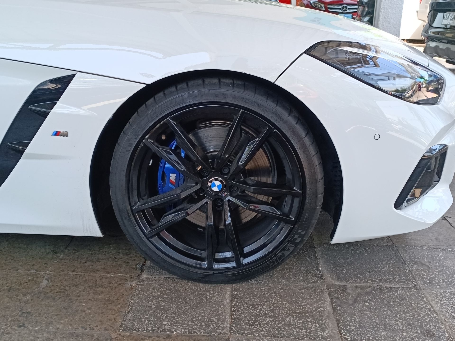 BMW - 17