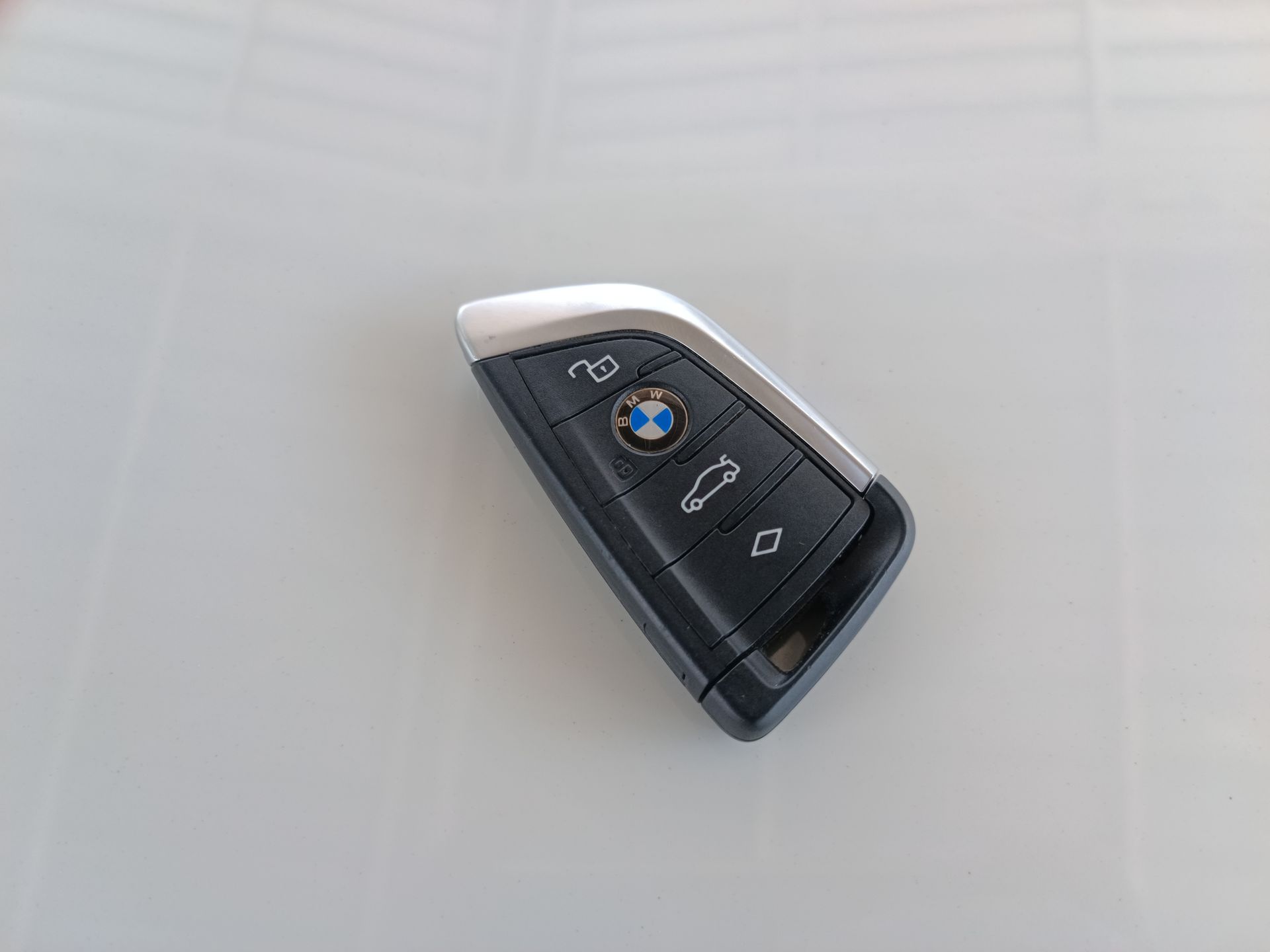 BMW - 30