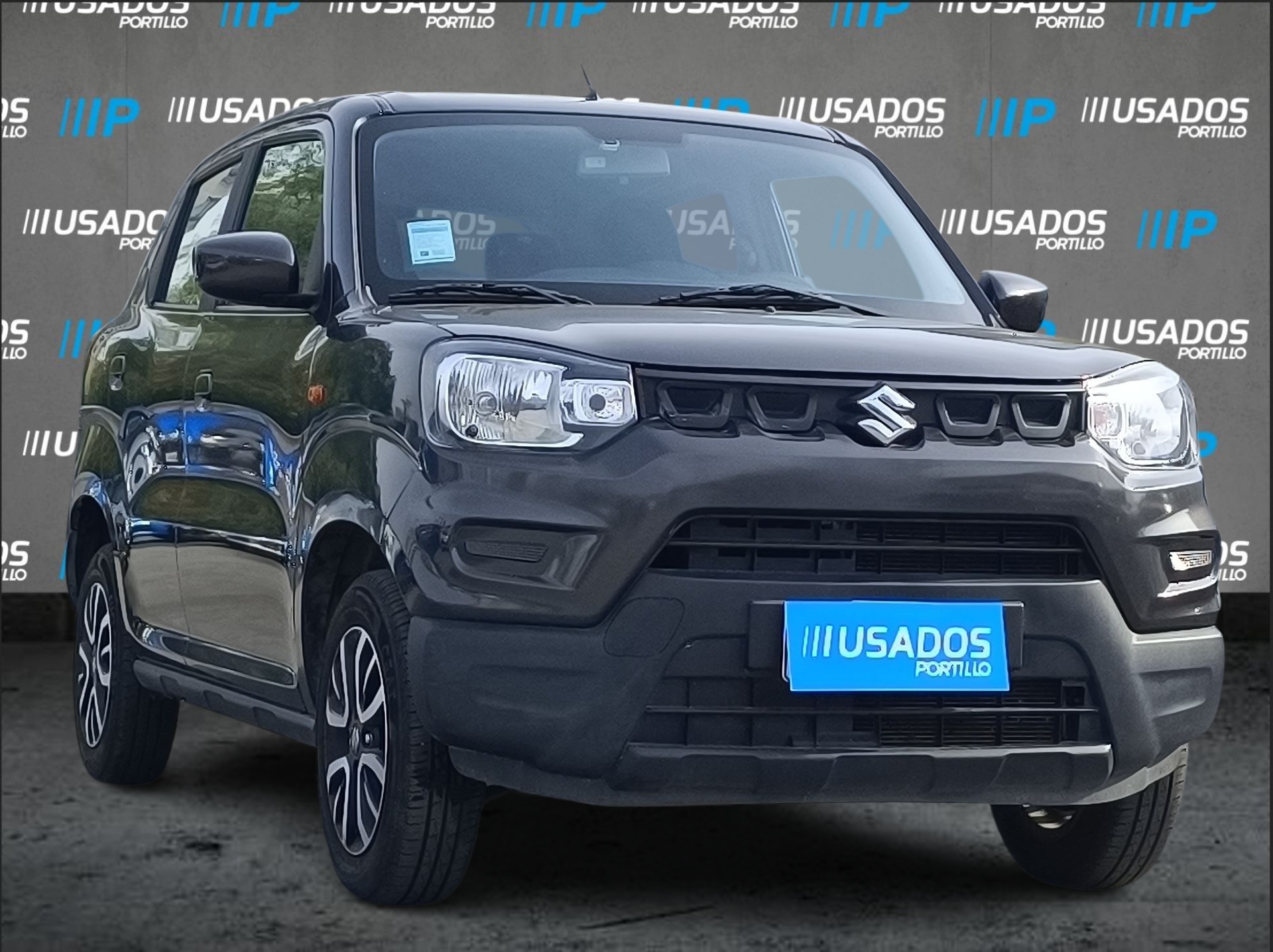 SUZUKI