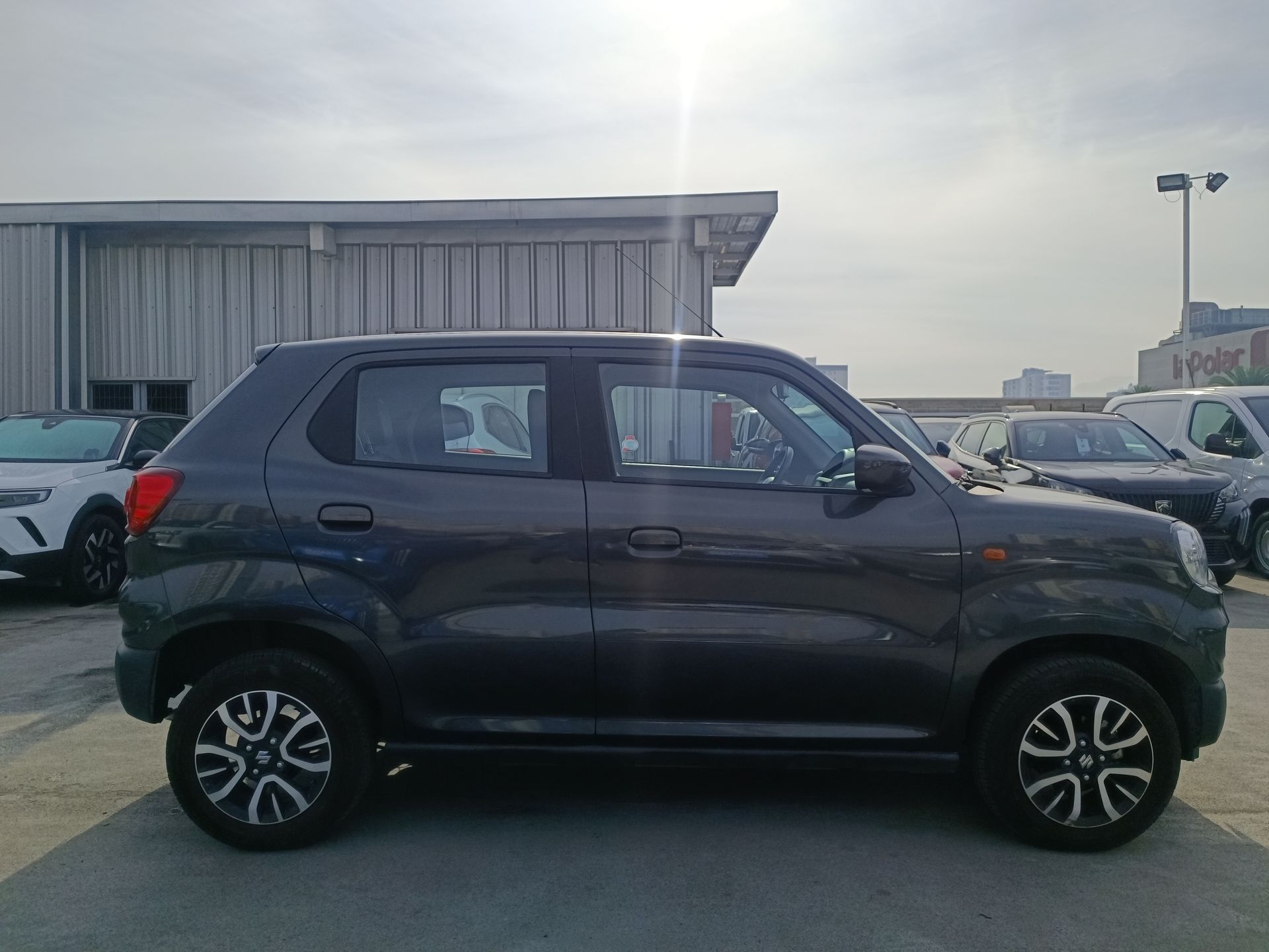 SUZUKI - 8