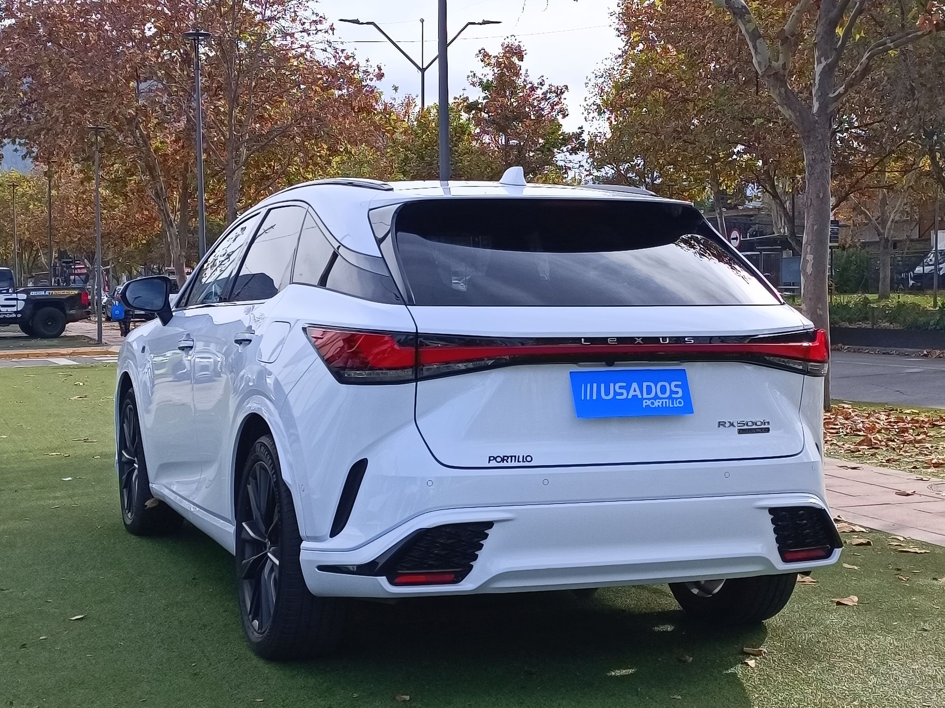LEXUS - 5