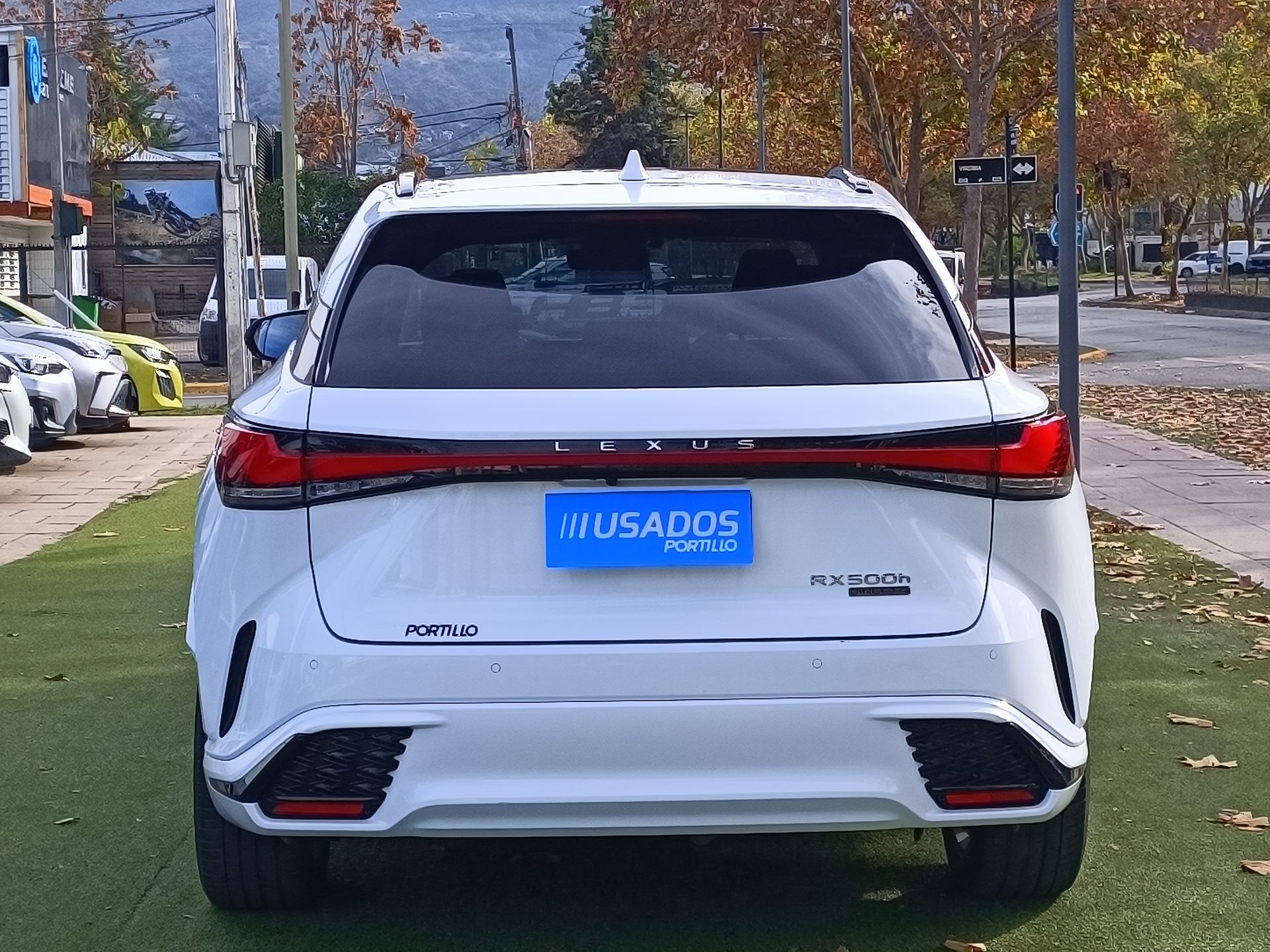LEXUS - 6