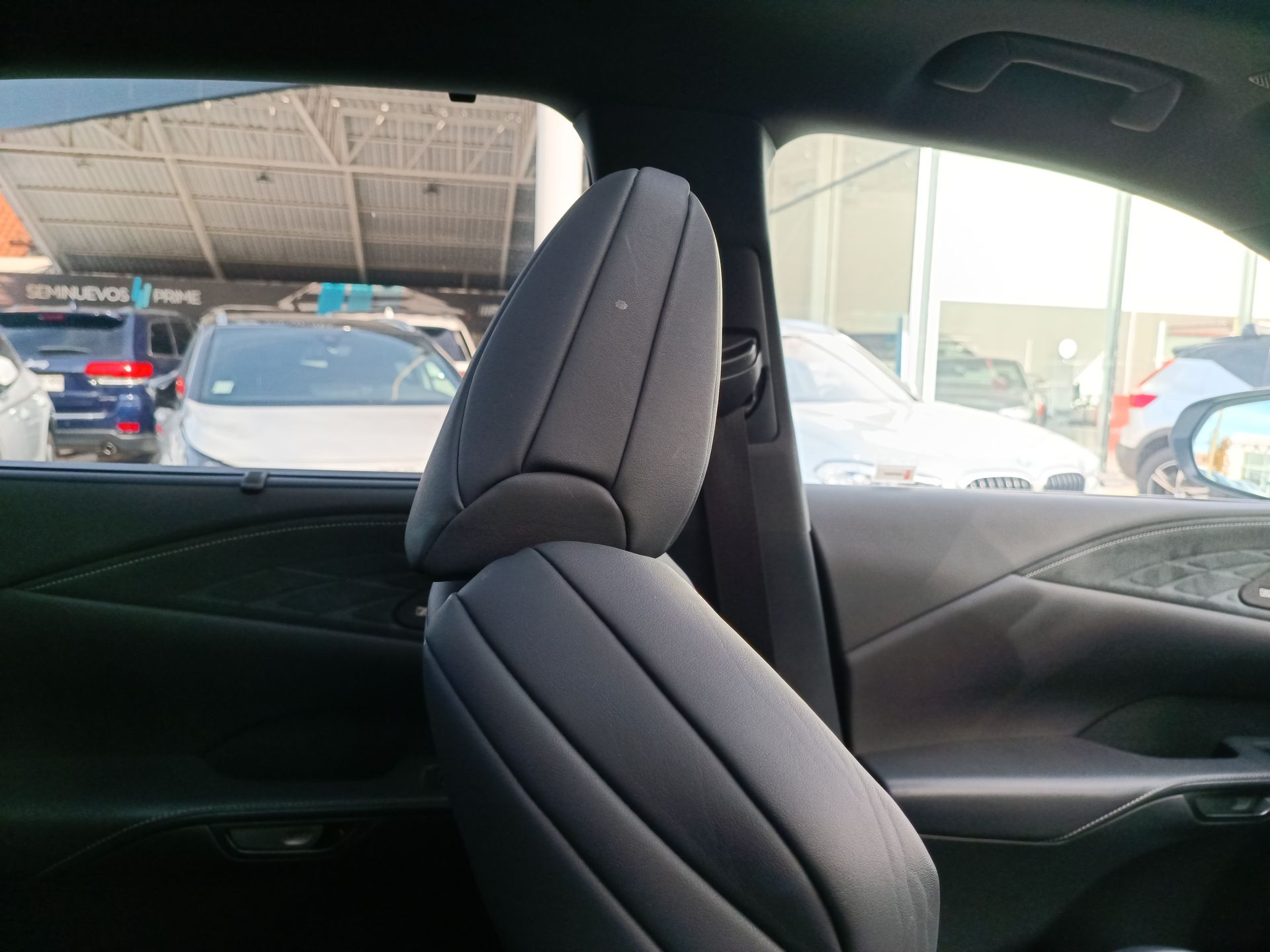 LEXUS - 15