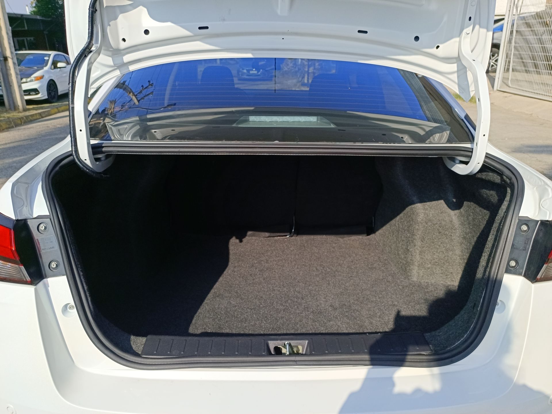 NISSAN - 29