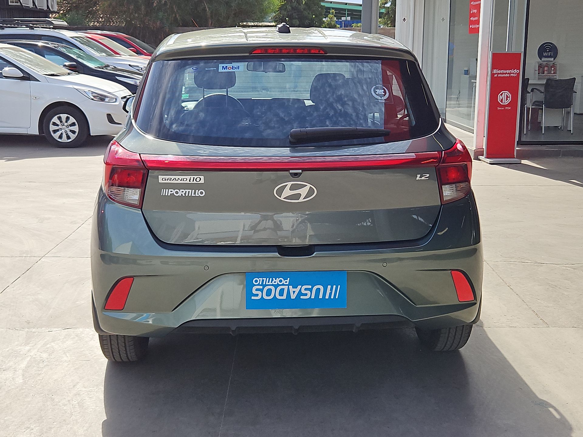 HYUNDAI - 6