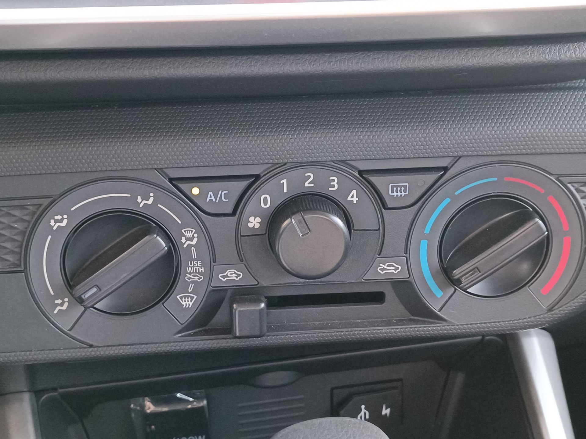 TOYOTA - 26