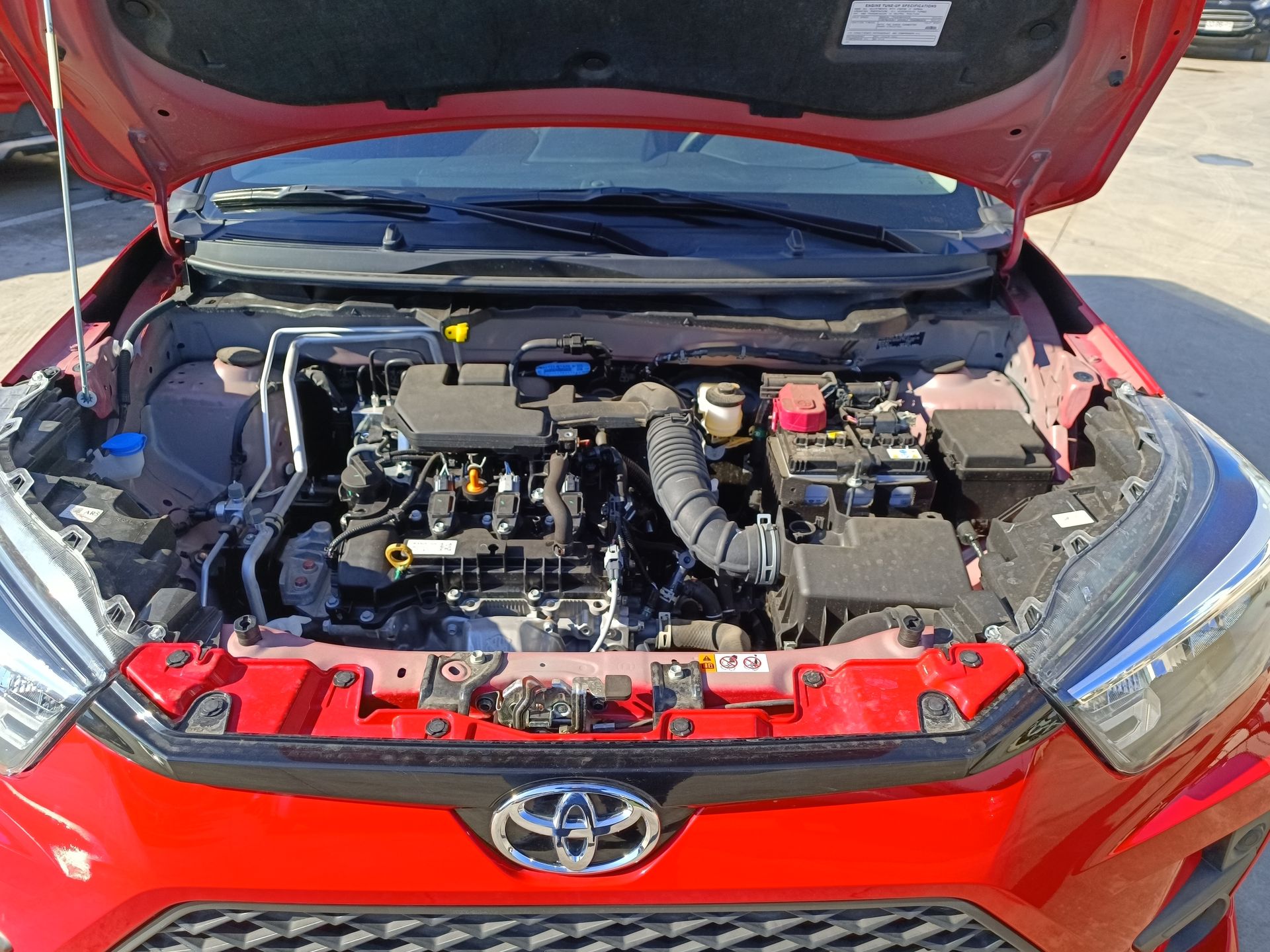 TOYOTA - 18