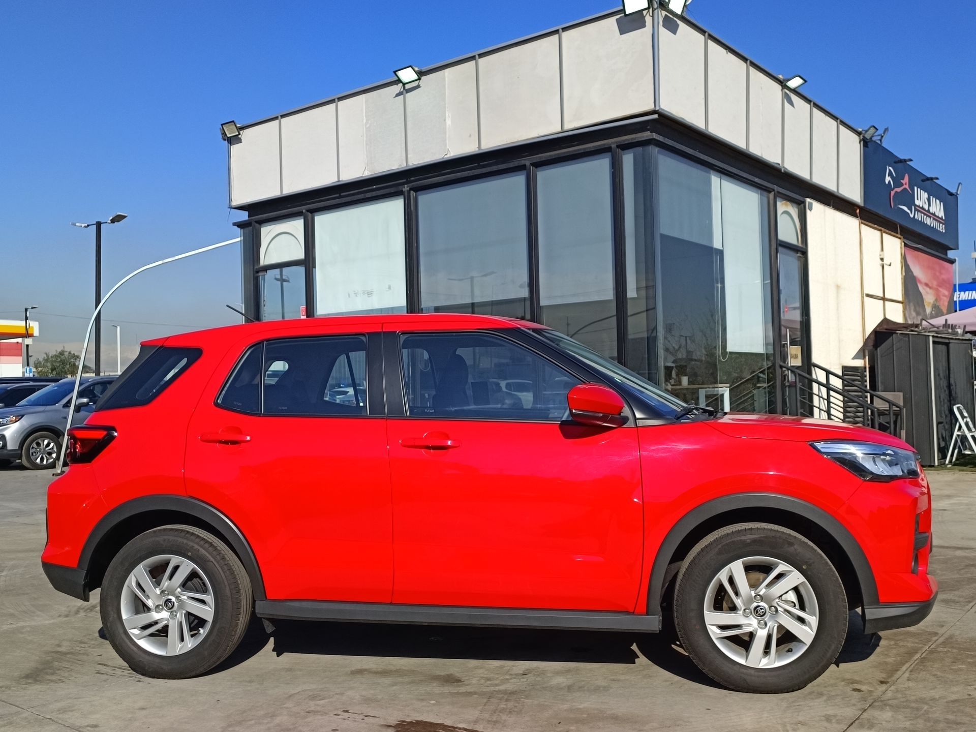 TOYOTA - 8