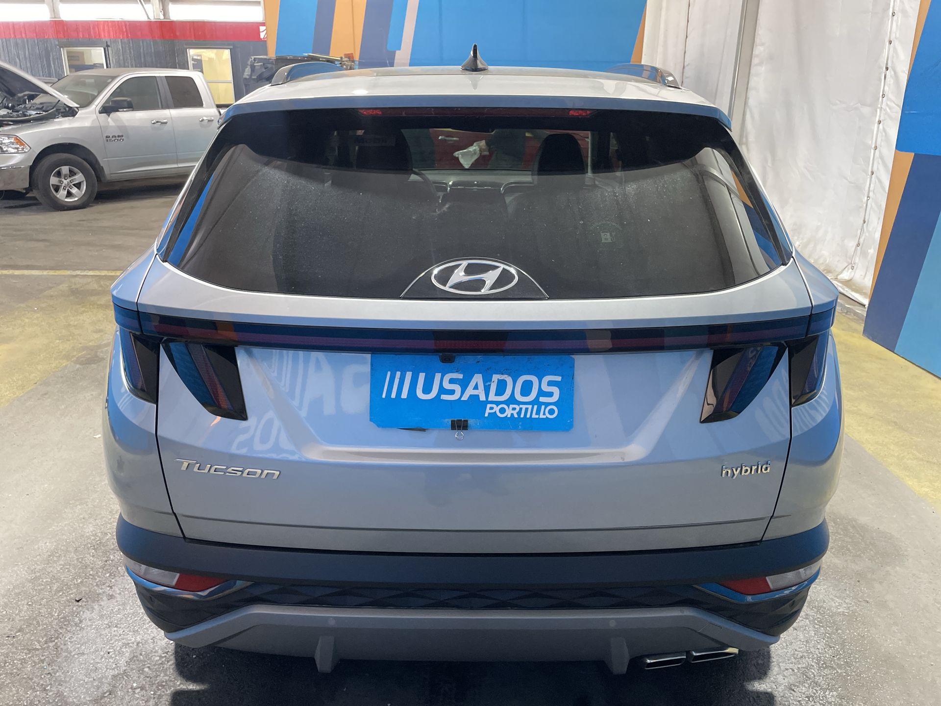 HYUNDAI - 6