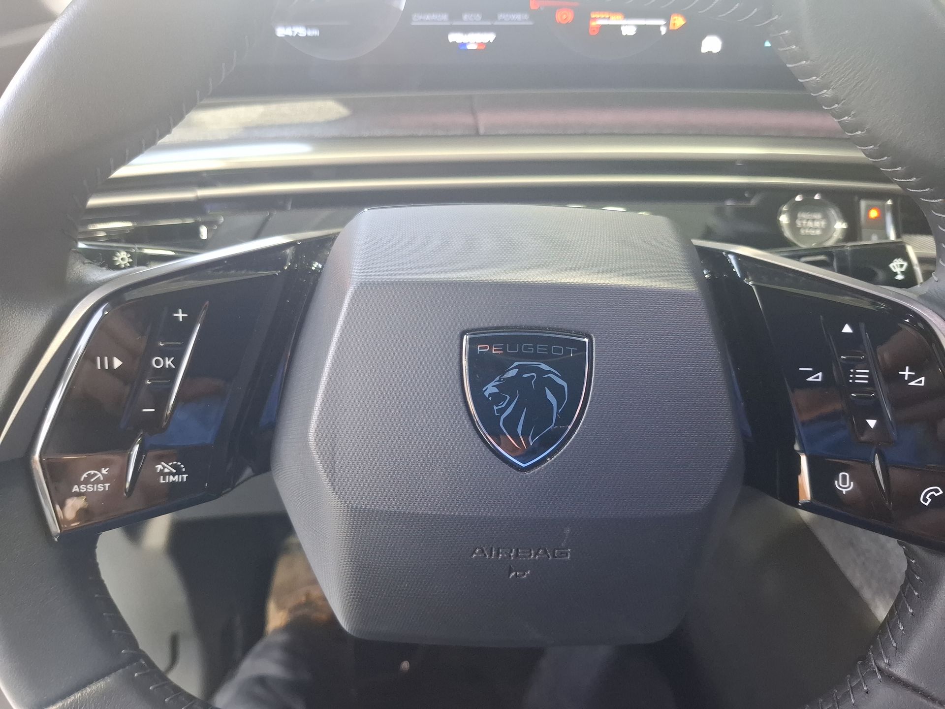 PEUGEOT - 24