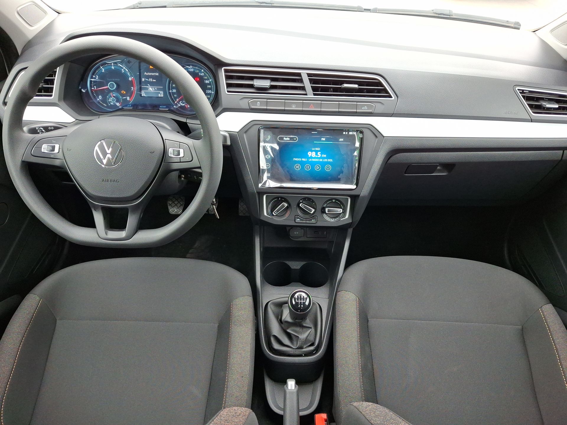 VOLKSWAGEN - 29