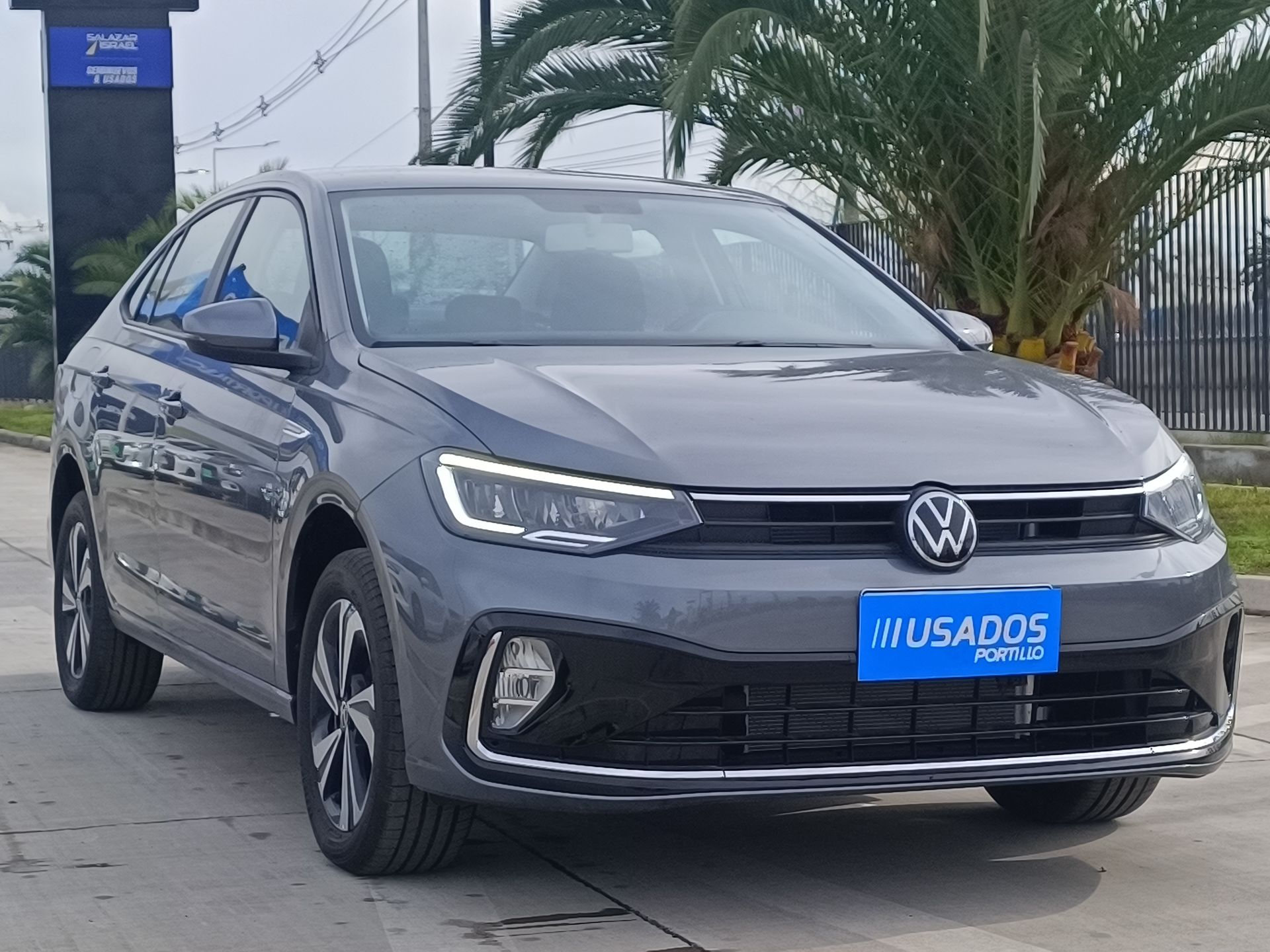 VOLKSWAGEN - 1