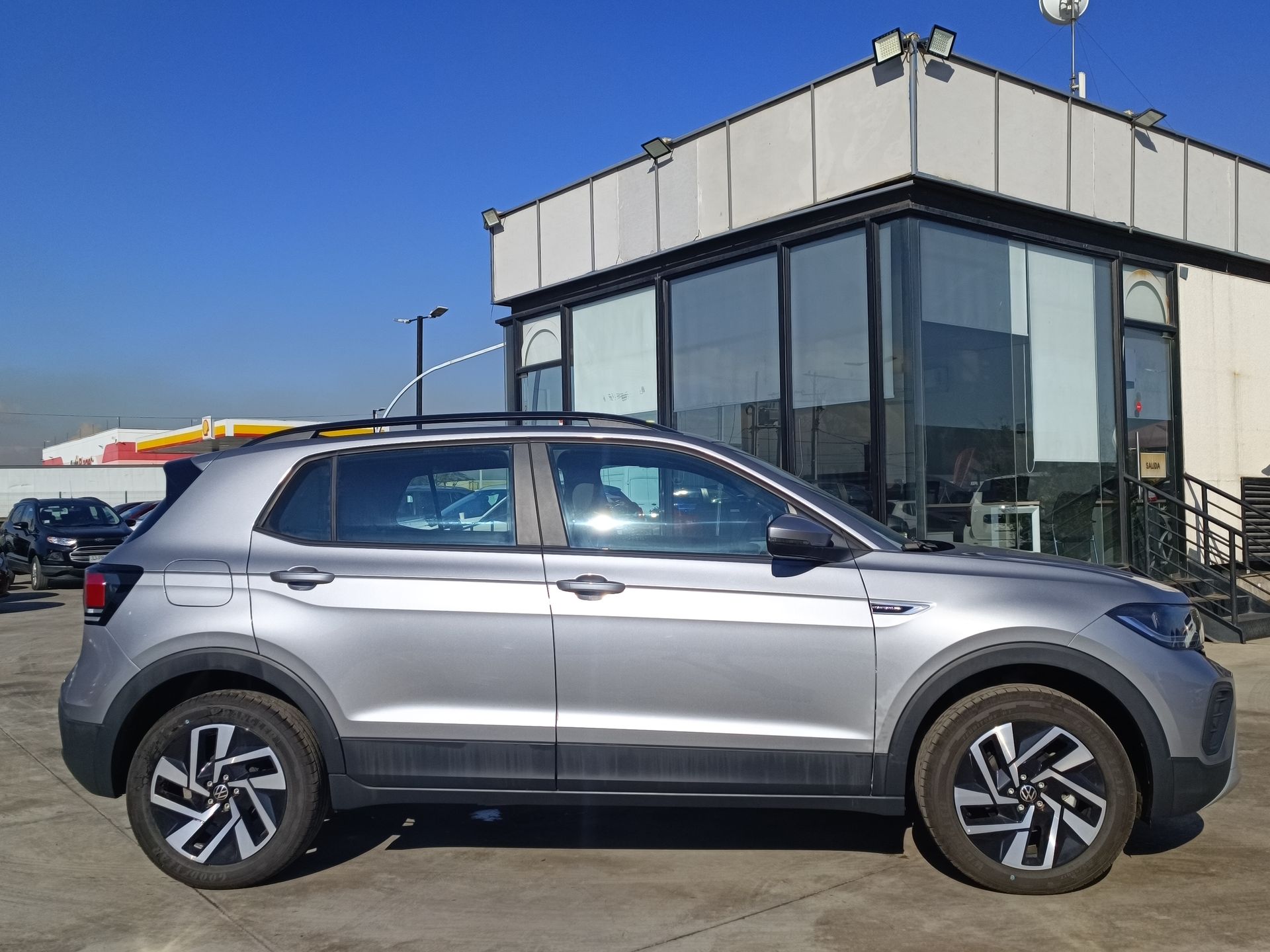 VOLKSWAGEN - 8