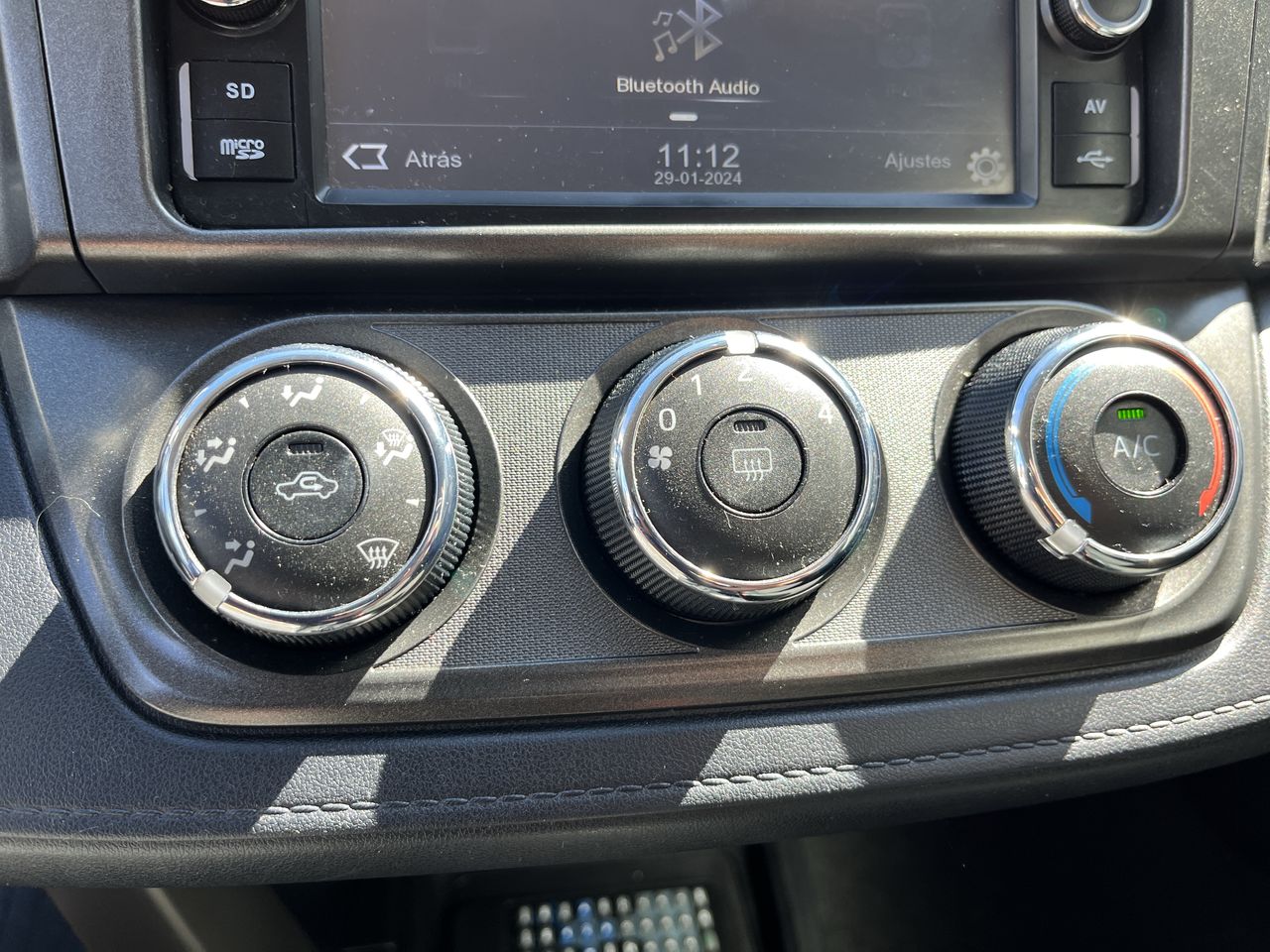 TOYOTA - 28
