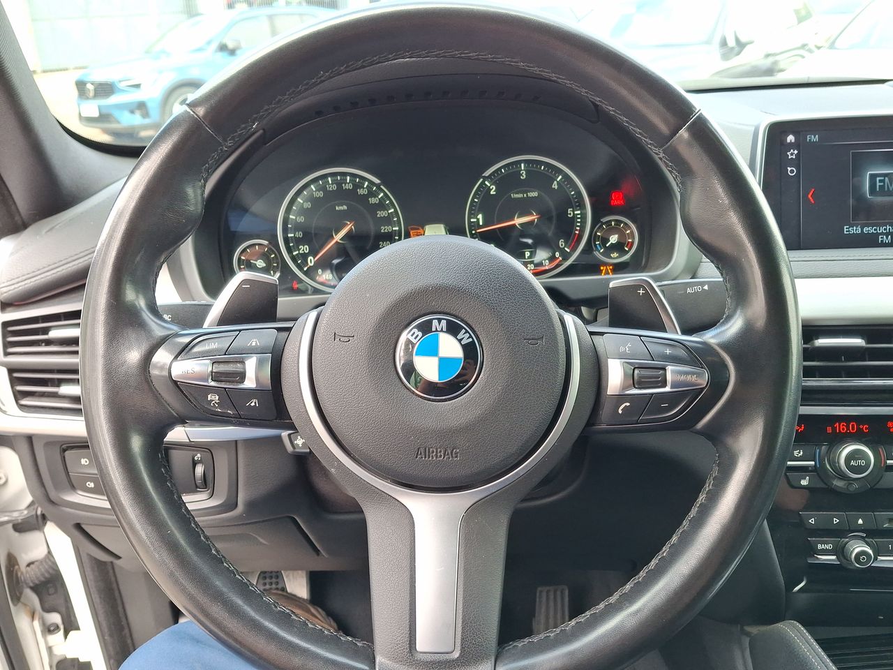 BMW - 25