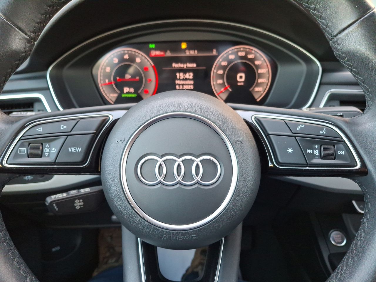 AUDI - 25