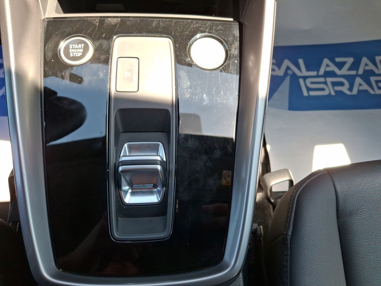 AUDI - 29