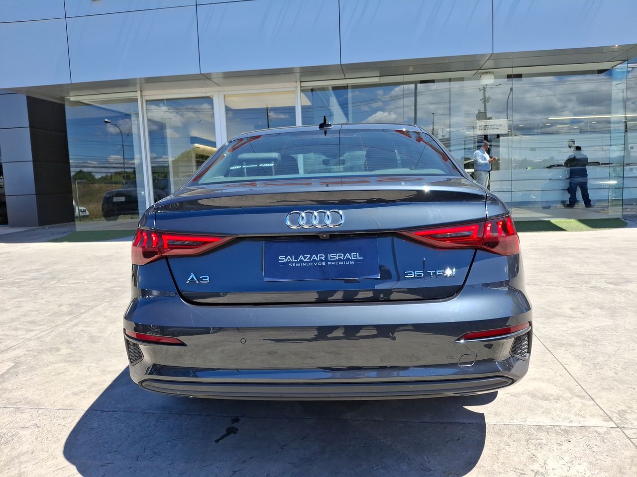 AUDI - 6