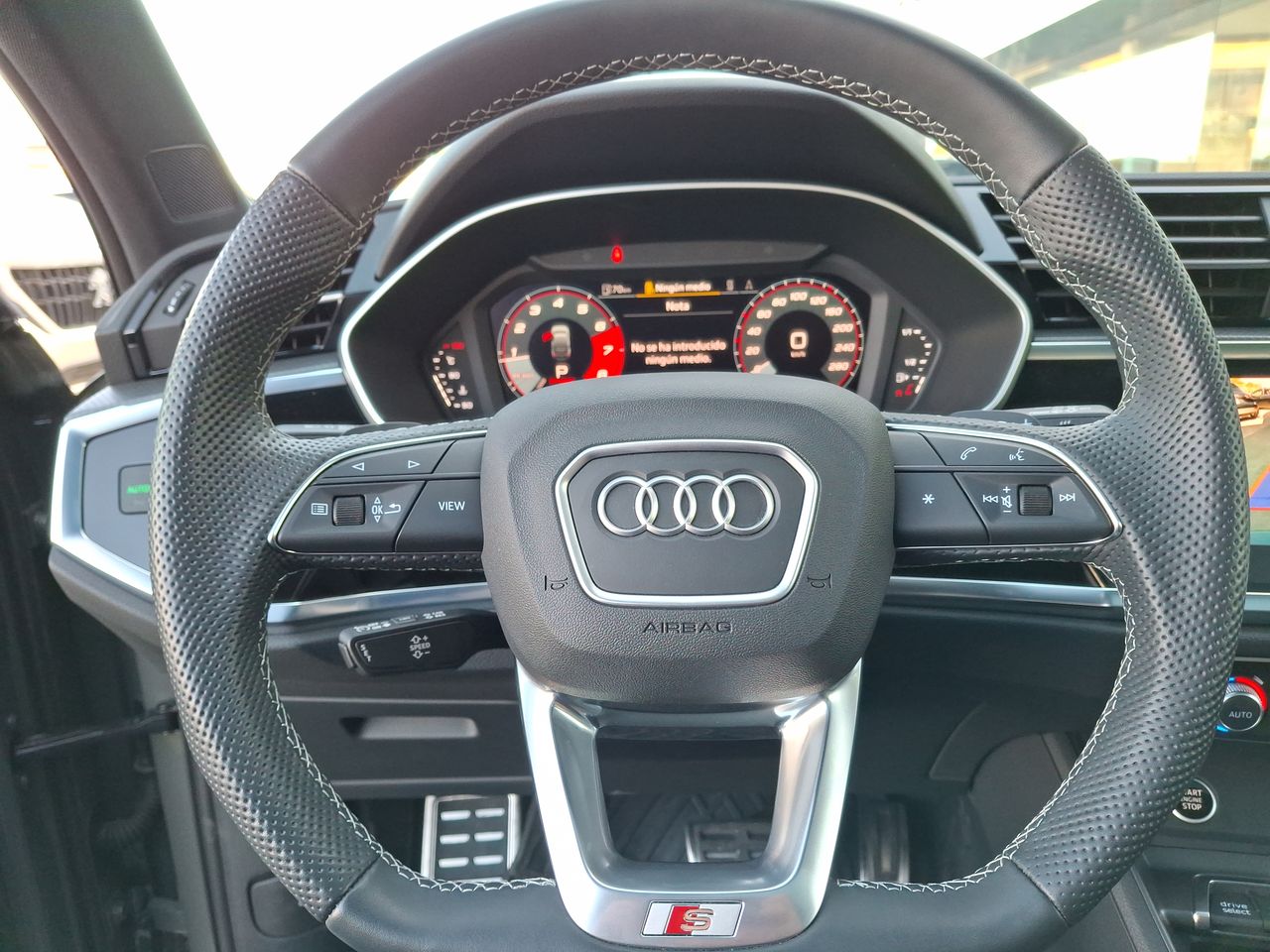 AUDI - 24