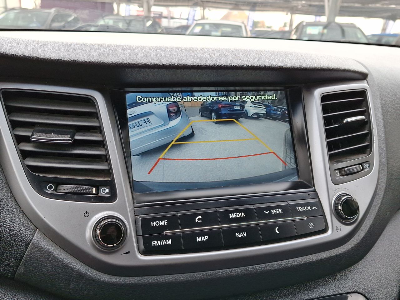 HYUNDAI - 26