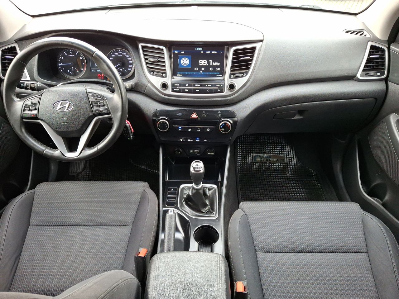 HYUNDAI - 29