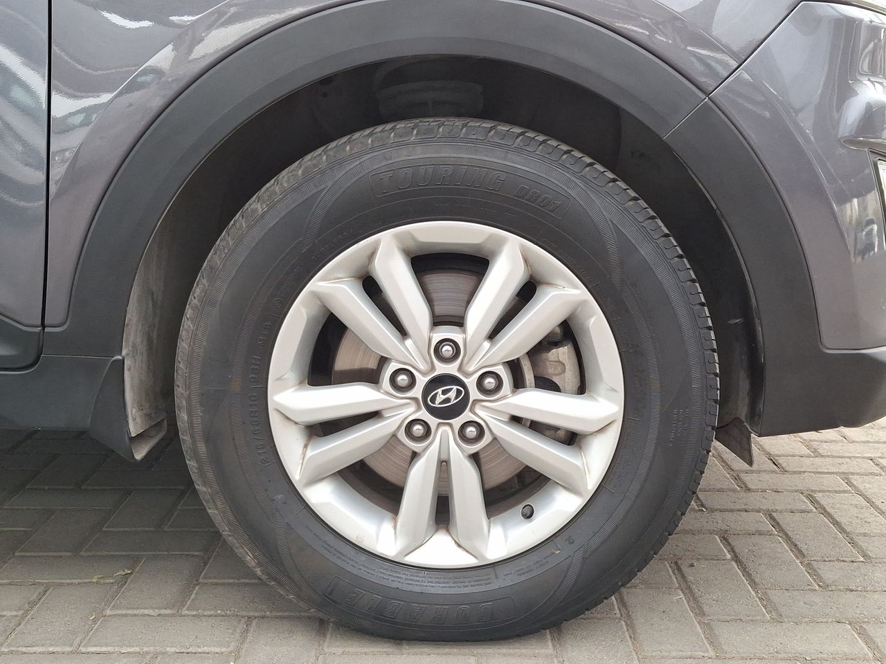 HYUNDAI - 17