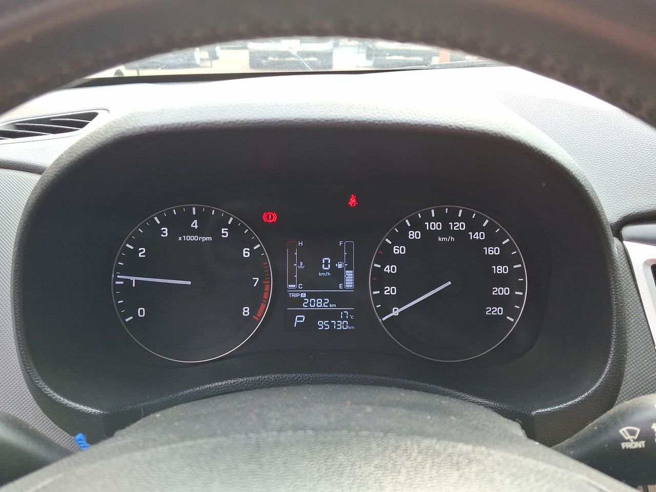 HYUNDAI - 24