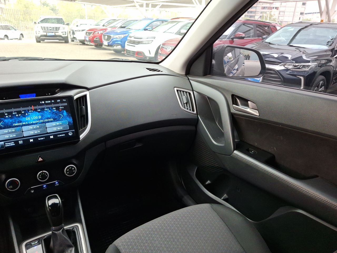 HYUNDAI - 10