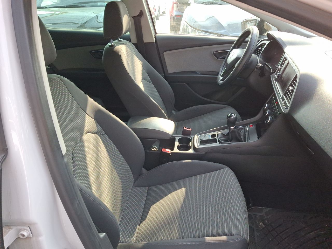 SEAT - 29