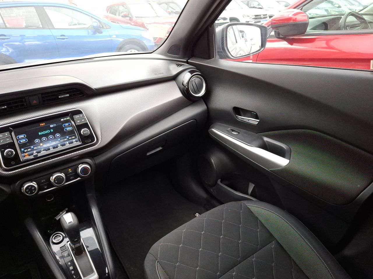 NISSAN - 10