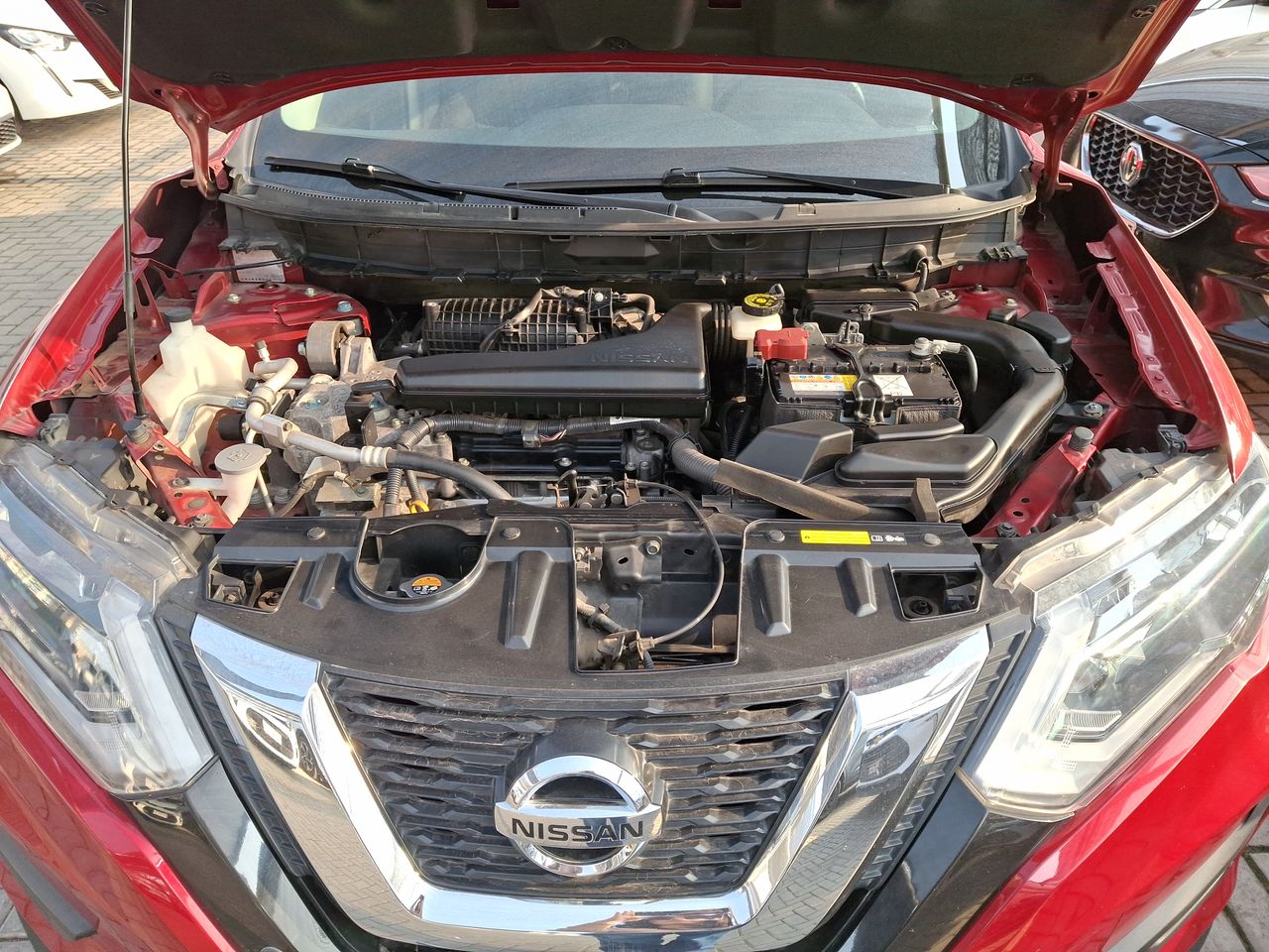 NISSAN - 18