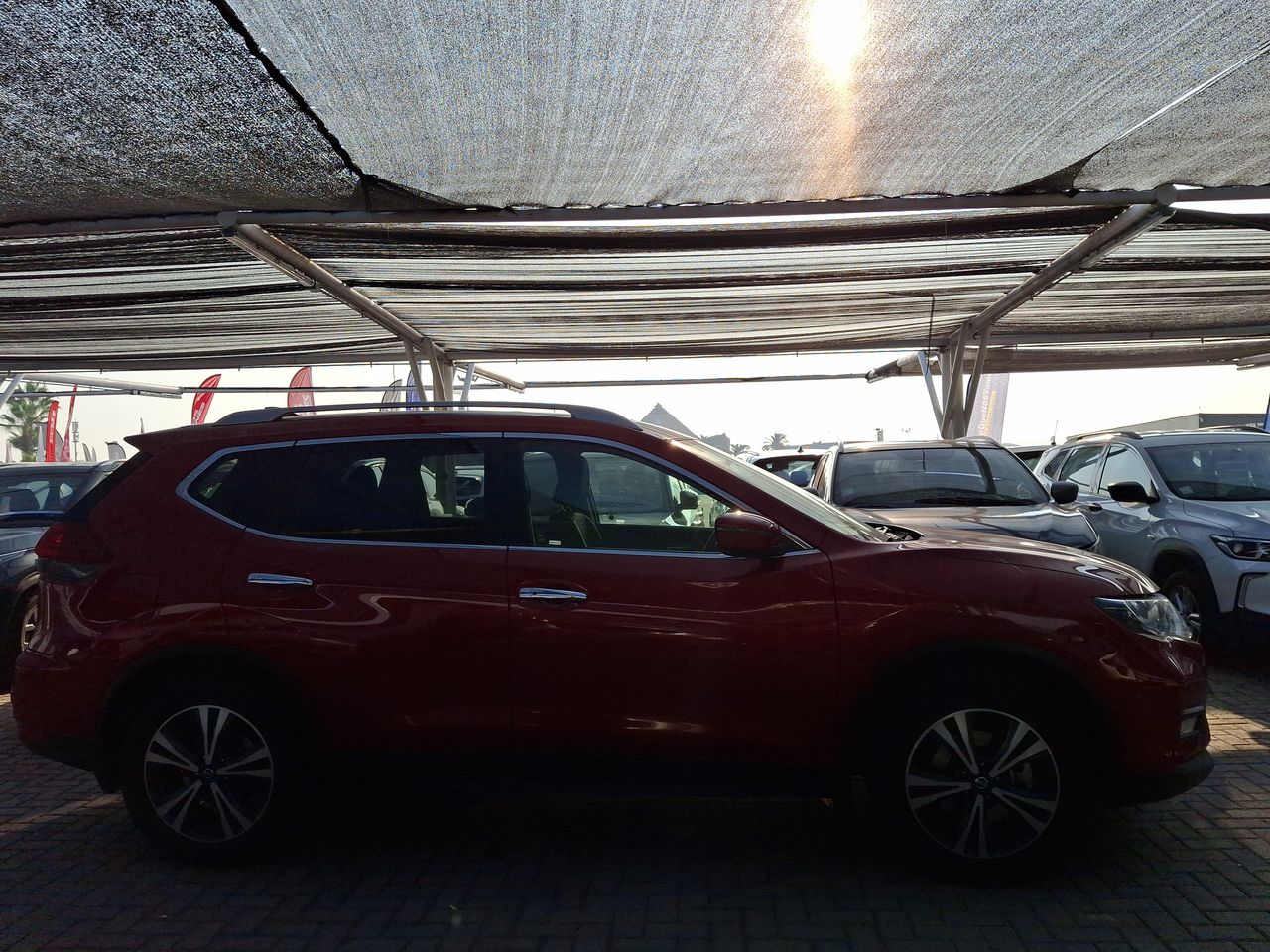 NISSAN - 8