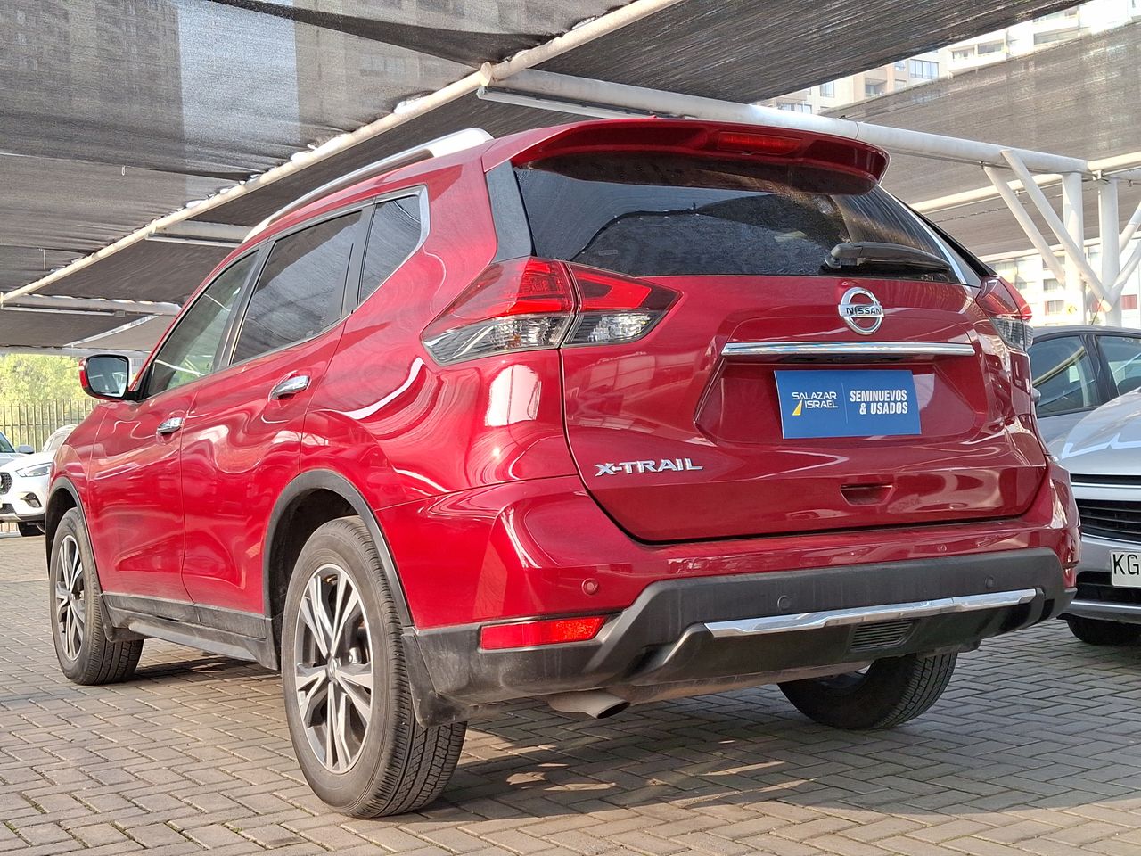 NISSAN - 5